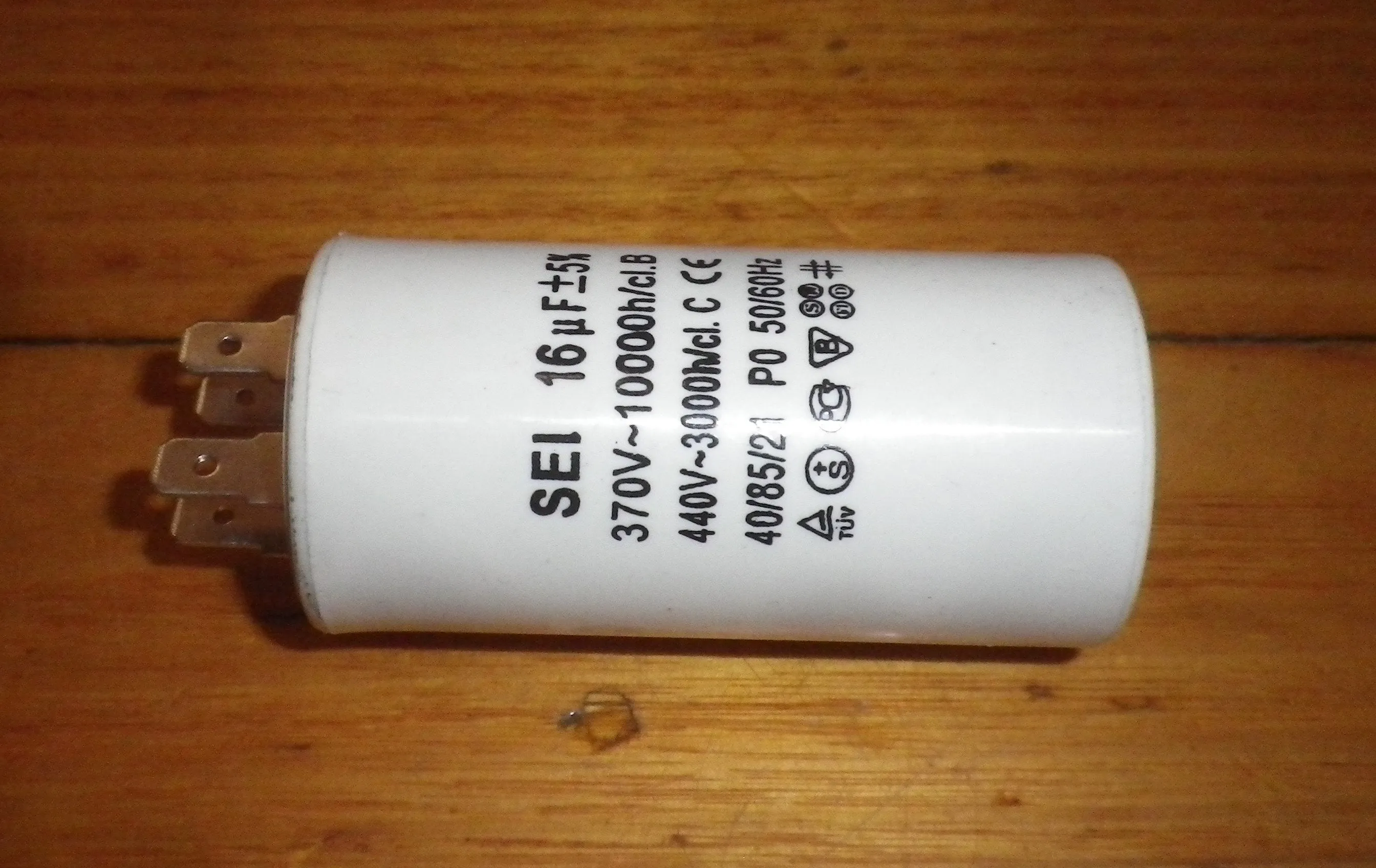 16uF 440Volt Motor Start Run Capacitor - BEN010