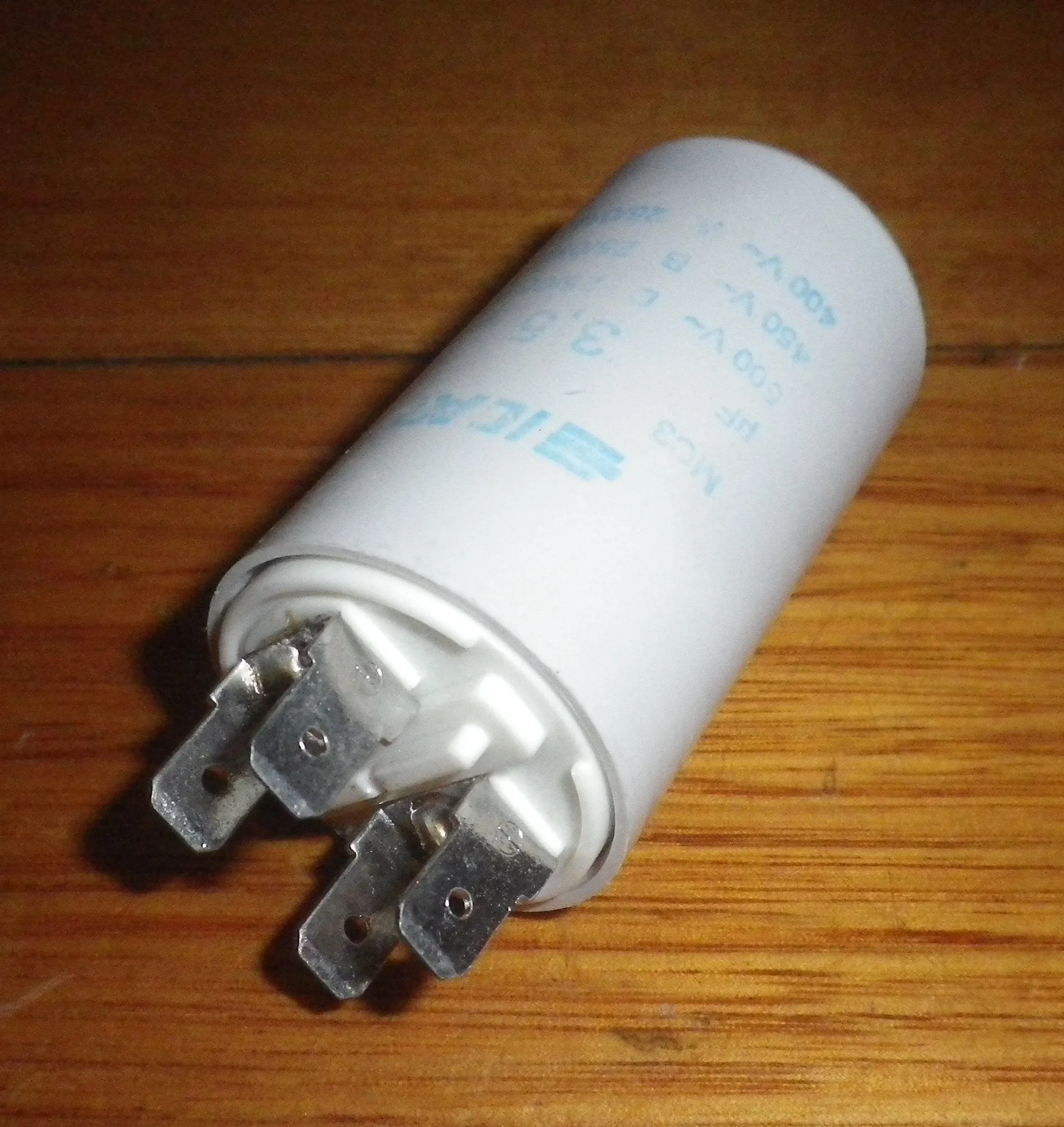 3.5uF 450Volt Motor Start/Run Capacitor with Stud - Part # CAP0035S