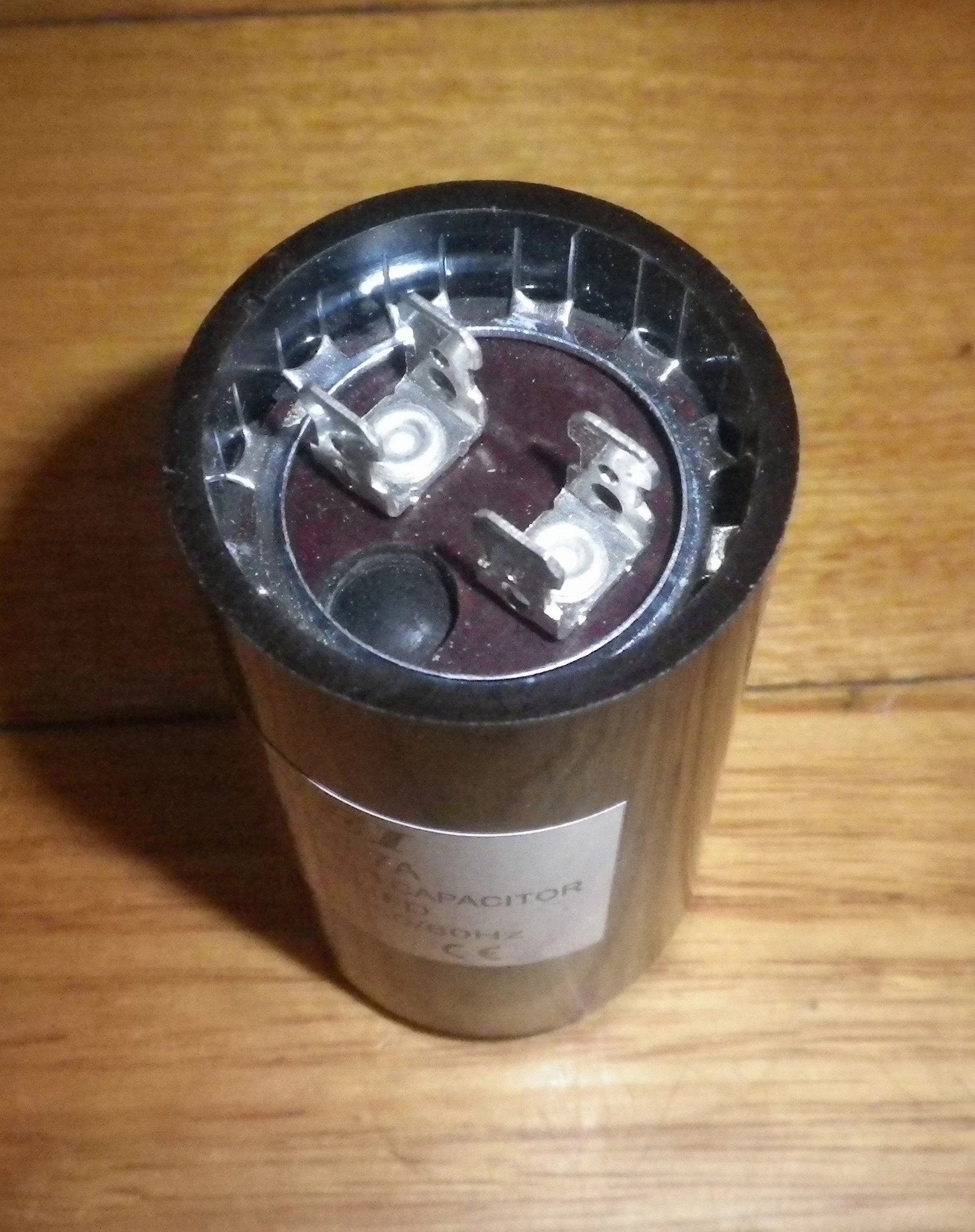 47uF - 56uF  250Volt AC Short Motor Start Capacitor - CAP047A