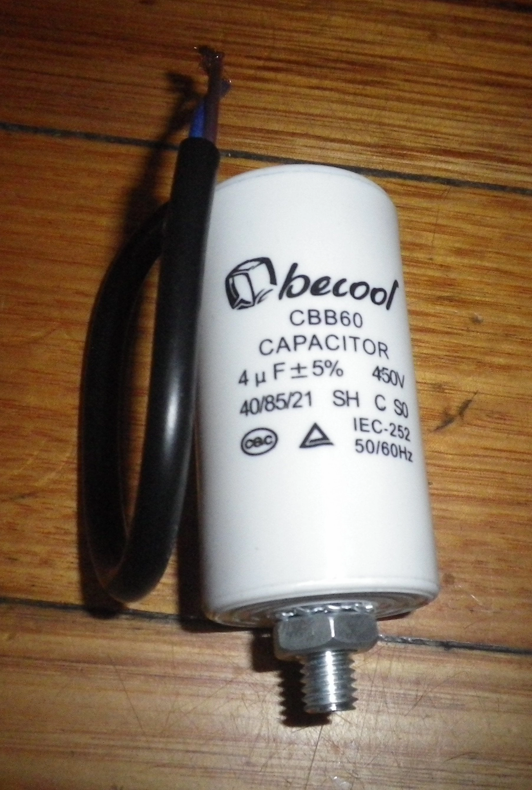 4uF  450Volt Motor Run Capacitor with Wires - Part # CAP004L