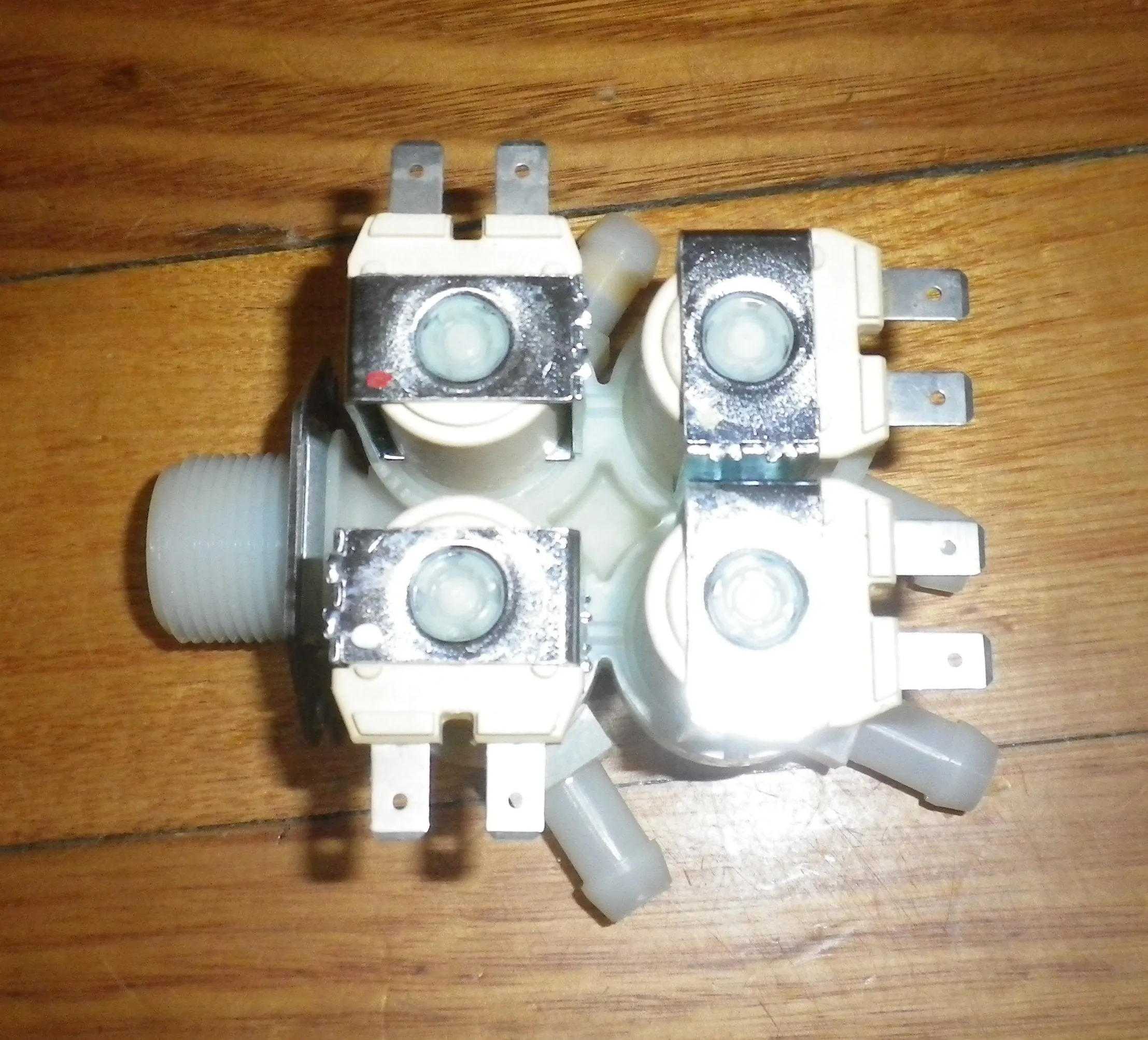 4way Inlet Valve suits Samsung 13Kg Front Load Washer - Part # DC62-00214N