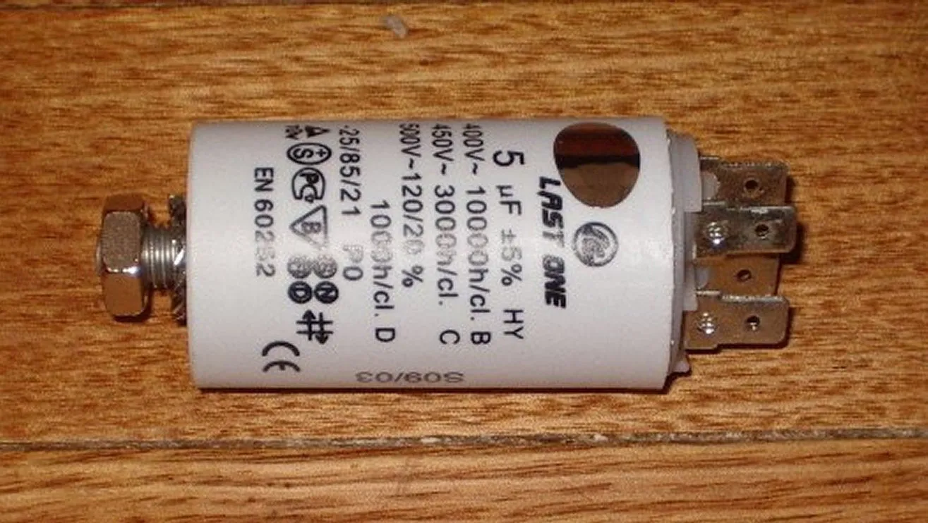 5uF 440Volt Motor Start/Run Capacitor - Part # CAP005