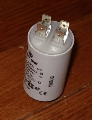 5uF 440Volt Motor Start/Run Capacitor - Part # CAP005