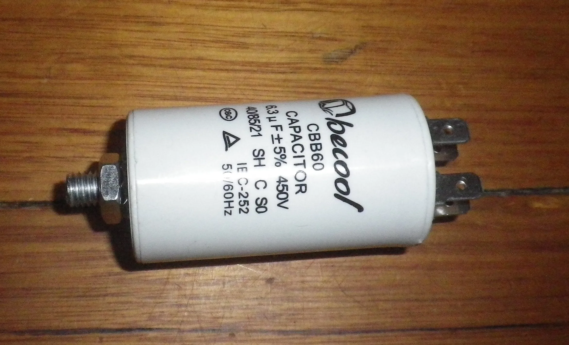 6.3uF 450Volt Motor Start Capacitor - Part # CAP006.3
