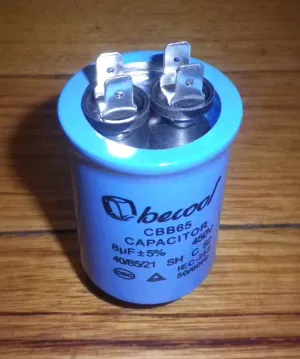 8uF 450Volt Motor Start Capacitor with Bolt & Metal Can - CAP008MS