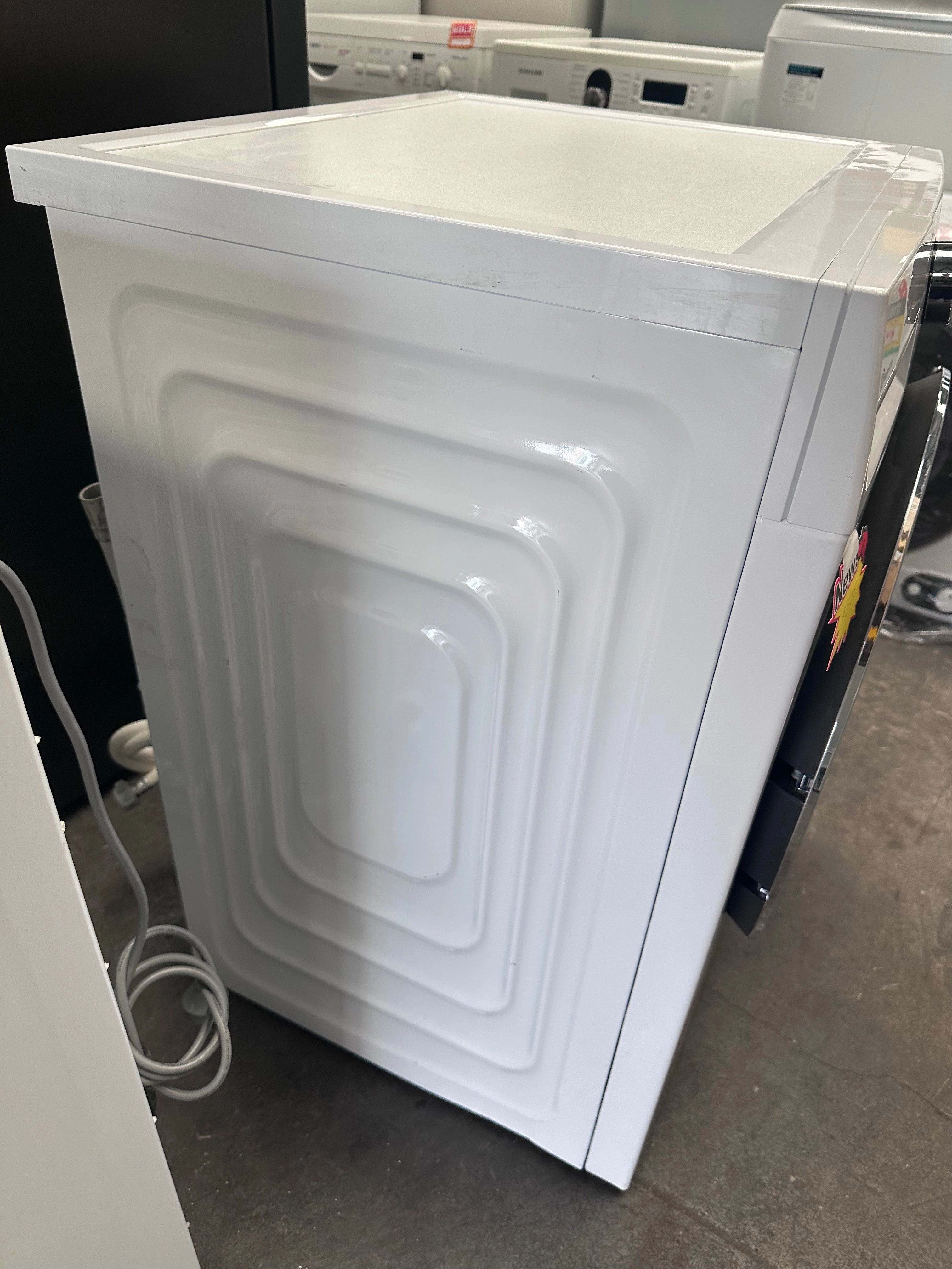 *AMAZING VALUE*  Beko BFLB902ADW 9kg Auto Dose Front Load Washing Machine [Factory Second]