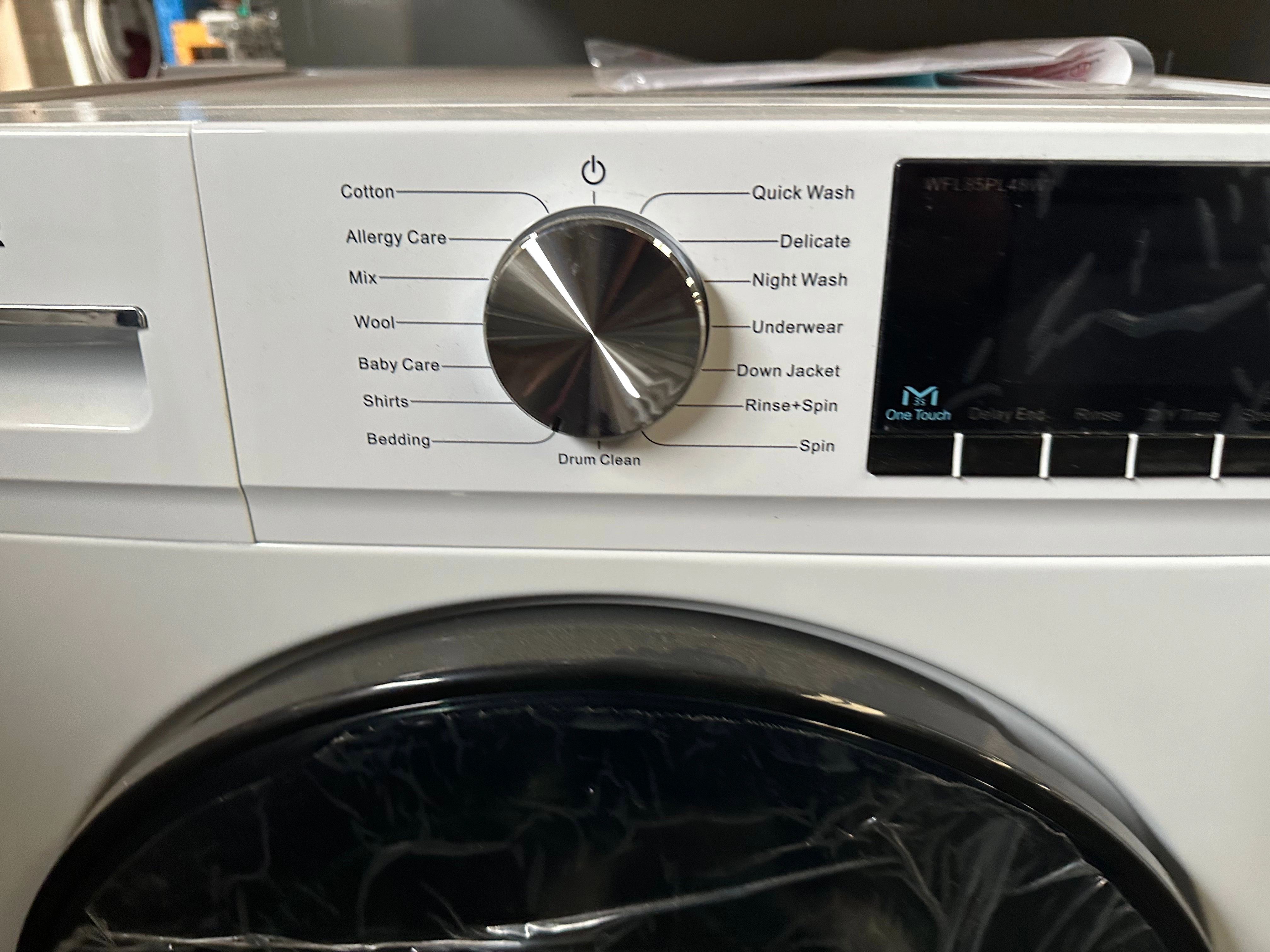 *Brand New* CHiQ 8.5kg Front Load Washing Machine WFL85PL48W1 [5 Years Warranty]