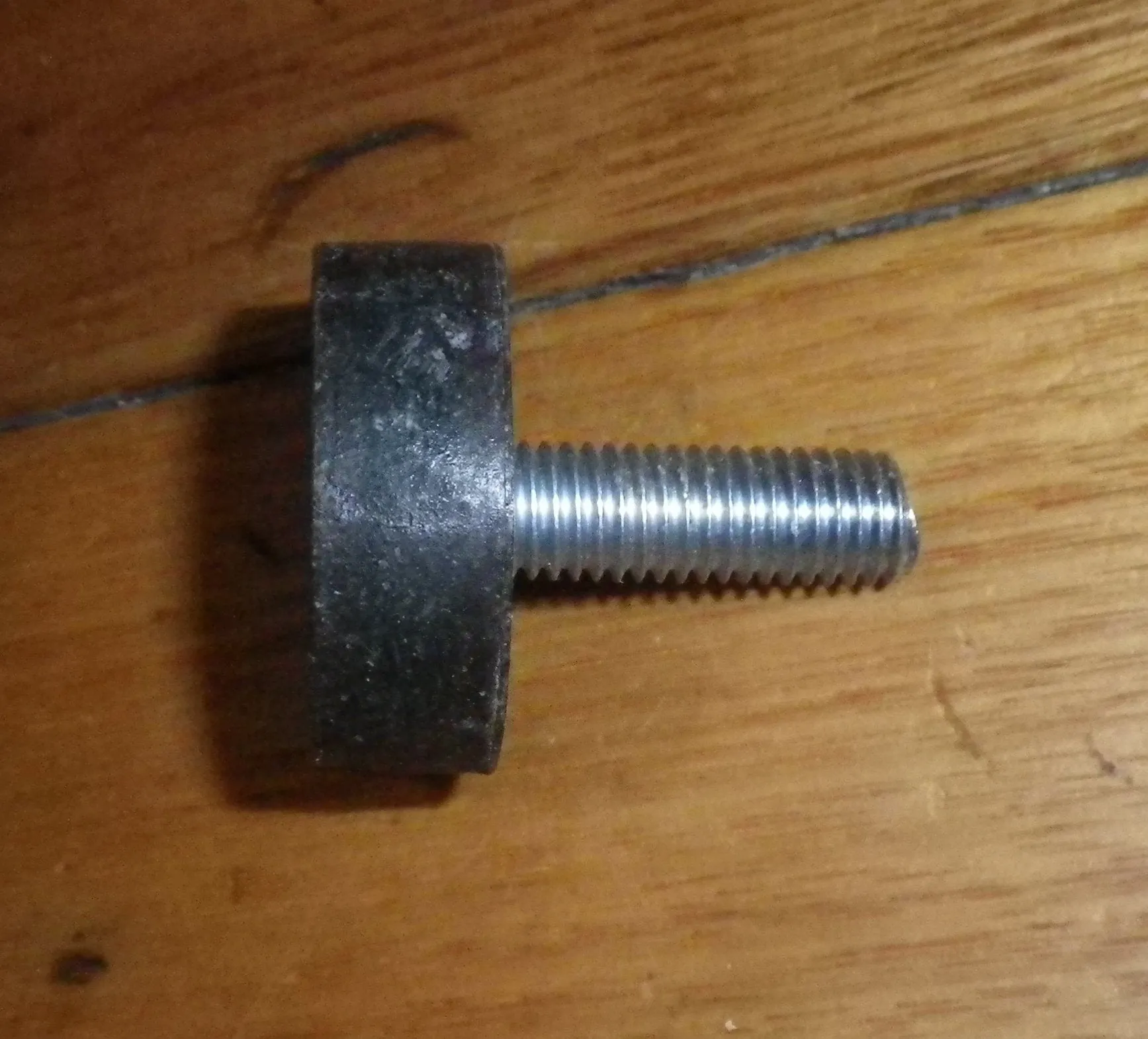 Adjustable Washing Machine Legs with Rubber Foot Pad & 10mm Thread - Part # T002B
