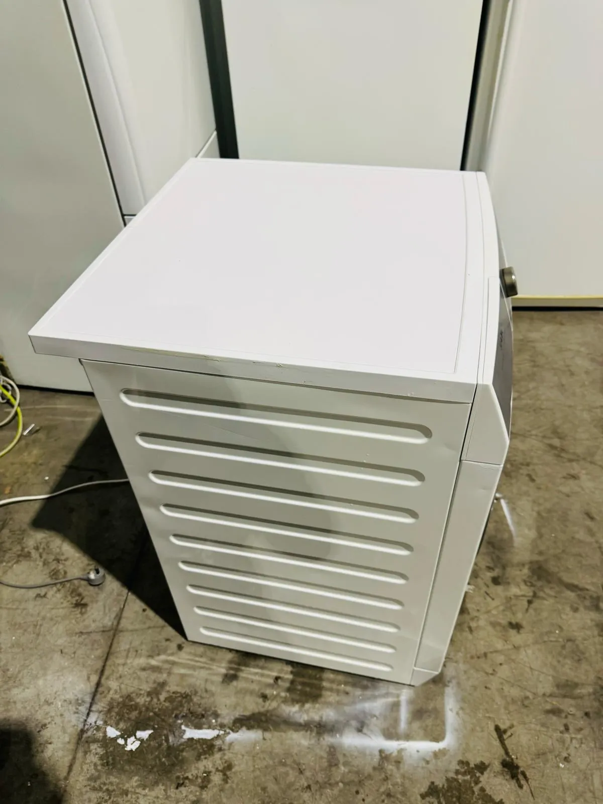 **AEG 10 KGS FRONT LOADER WASHING MACHINE**