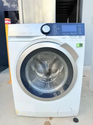 **AEG 10KGS FRONT LOADER WASHING MACHINE**
