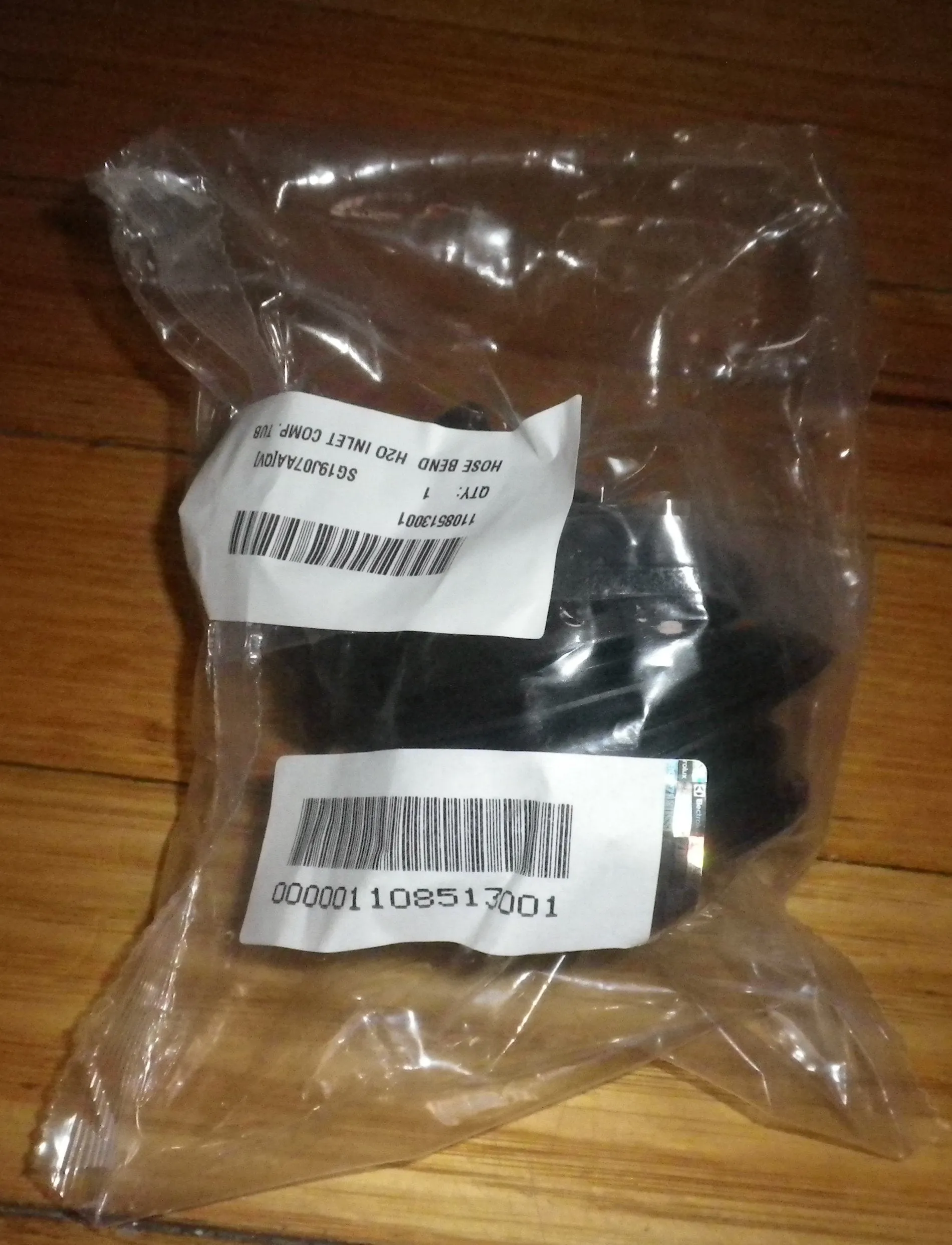 AEG LW1250 Frontload Washer Fill Dispenser to Tub Inlet Hose - Part # 1108513001