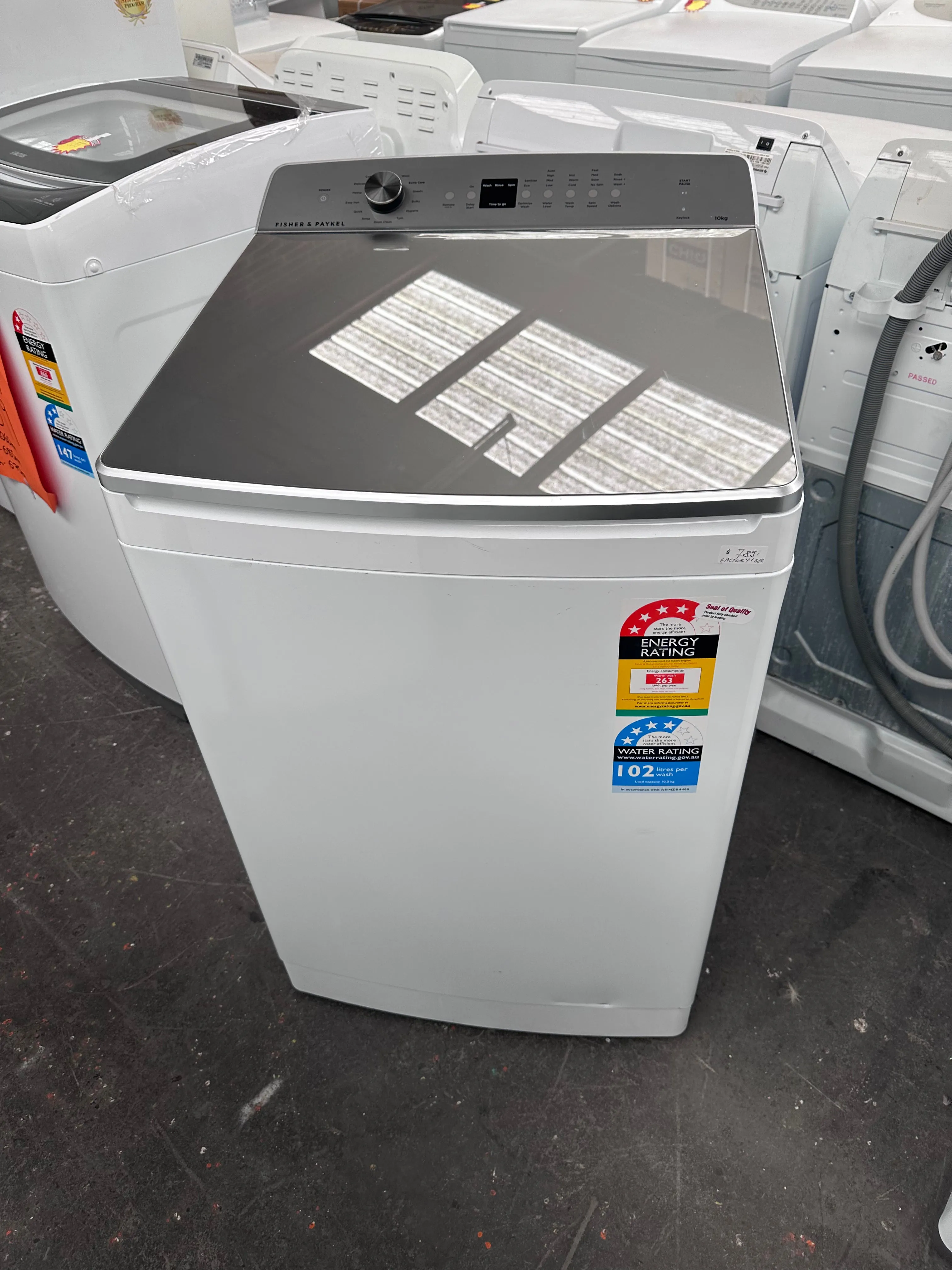 *AMAZING PRICE* Fisher & Paykel 10kg Series 5 WL1064G1 Top Loader [Factory Second]