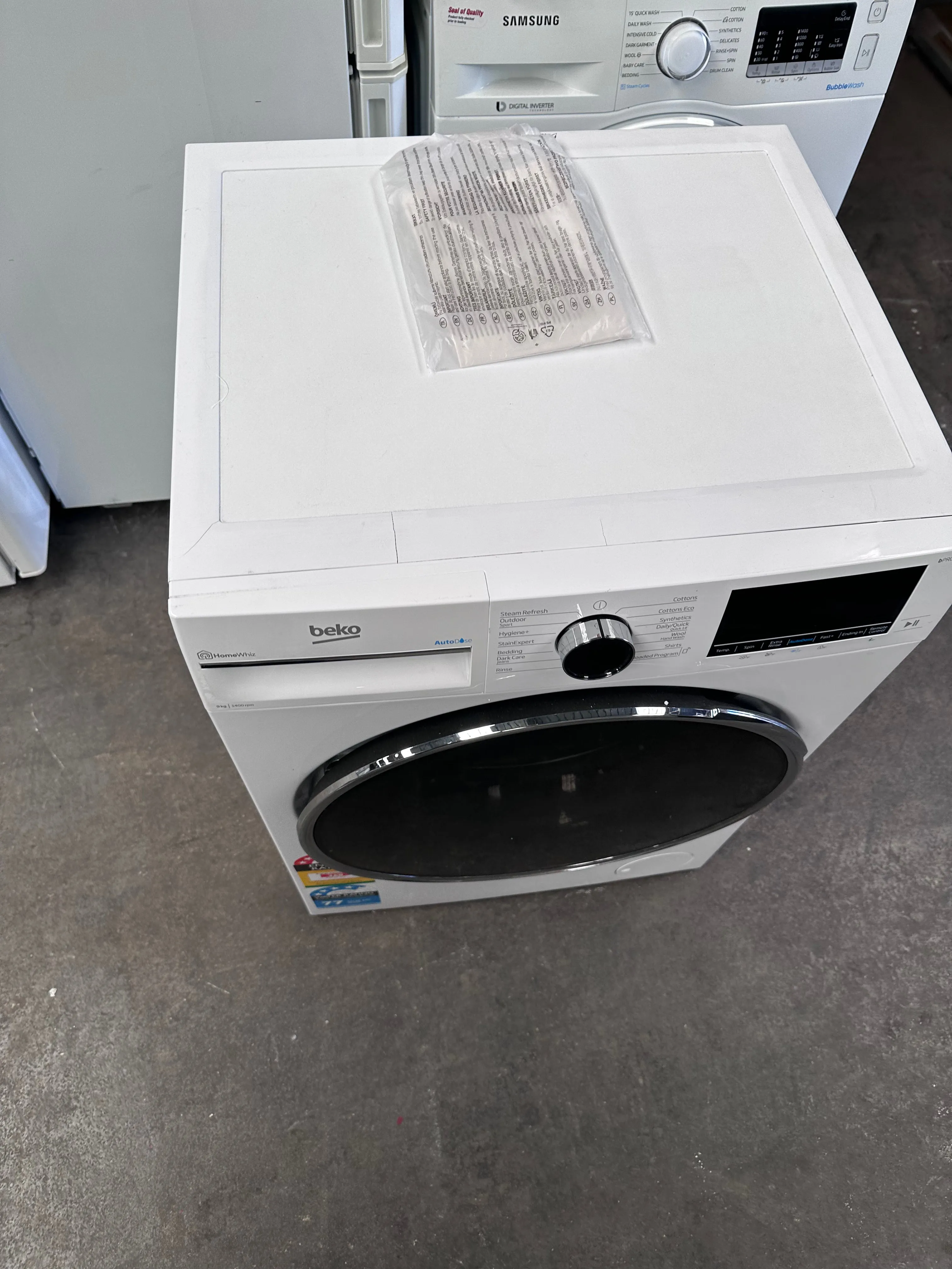 *AMAZING VALUE*  Beko BFLB902ADW 9kg Auto Dose Front Load Washing Machine [Factory Second]