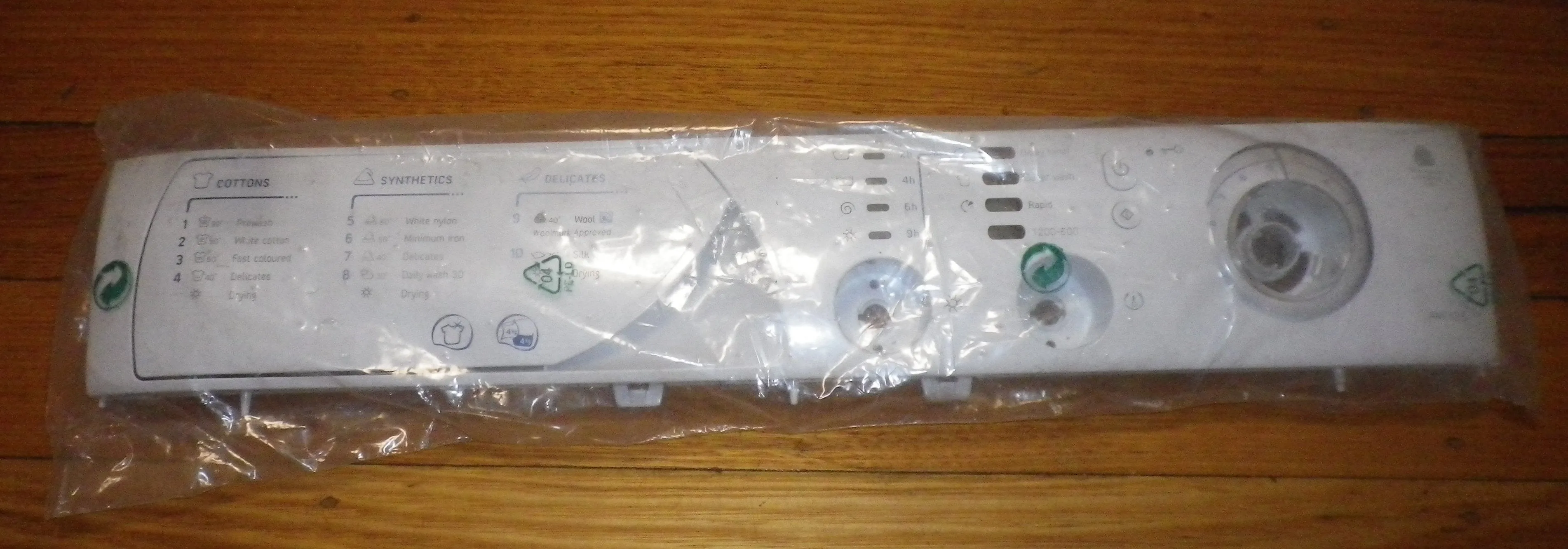 Ariston AML125(AUS) Washer Dryer Control Panel Escutcheon - Part # C00116759, A116759