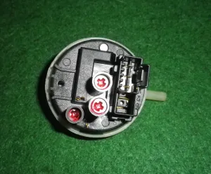 Ariston Front Loader Washer Pressure Switch 100-75-380 - Part # A254525