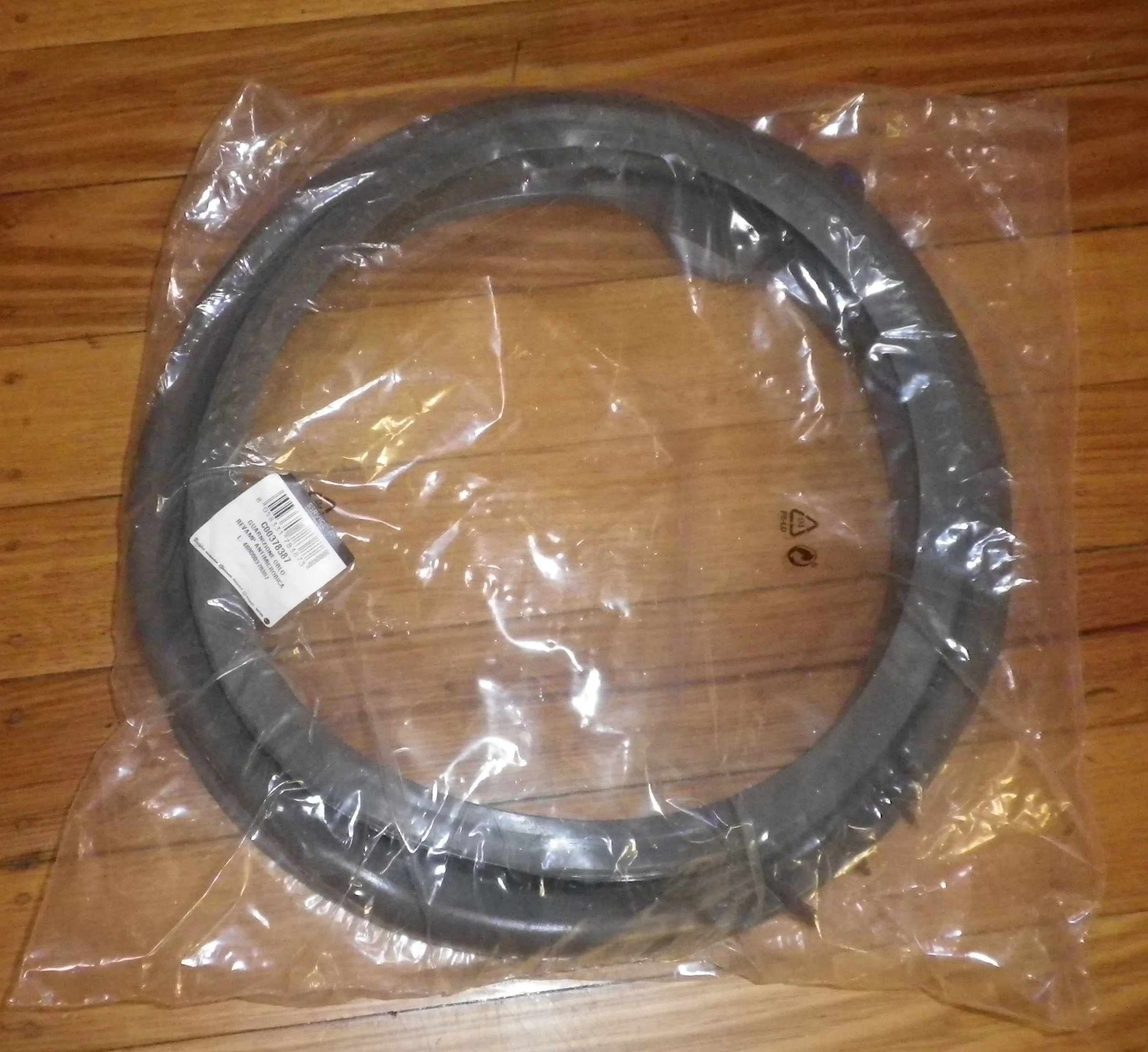 Ariston RPG947DAUS, RPD1067DAUS Front Loader Door Gasket - Part # C00378387, A378387
