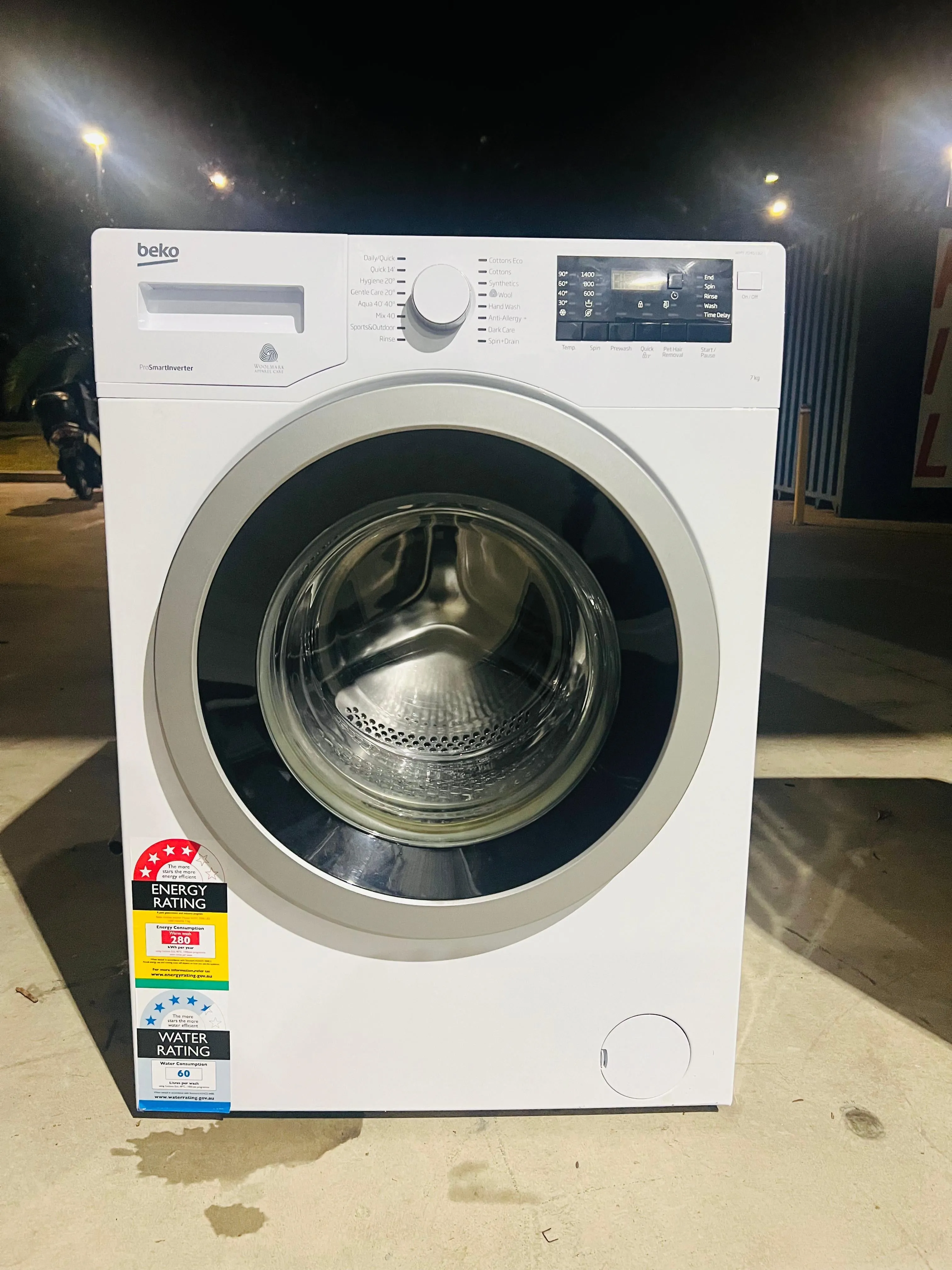 **BEKO 7KGS FRONT LOADER WASHING MACHINE**