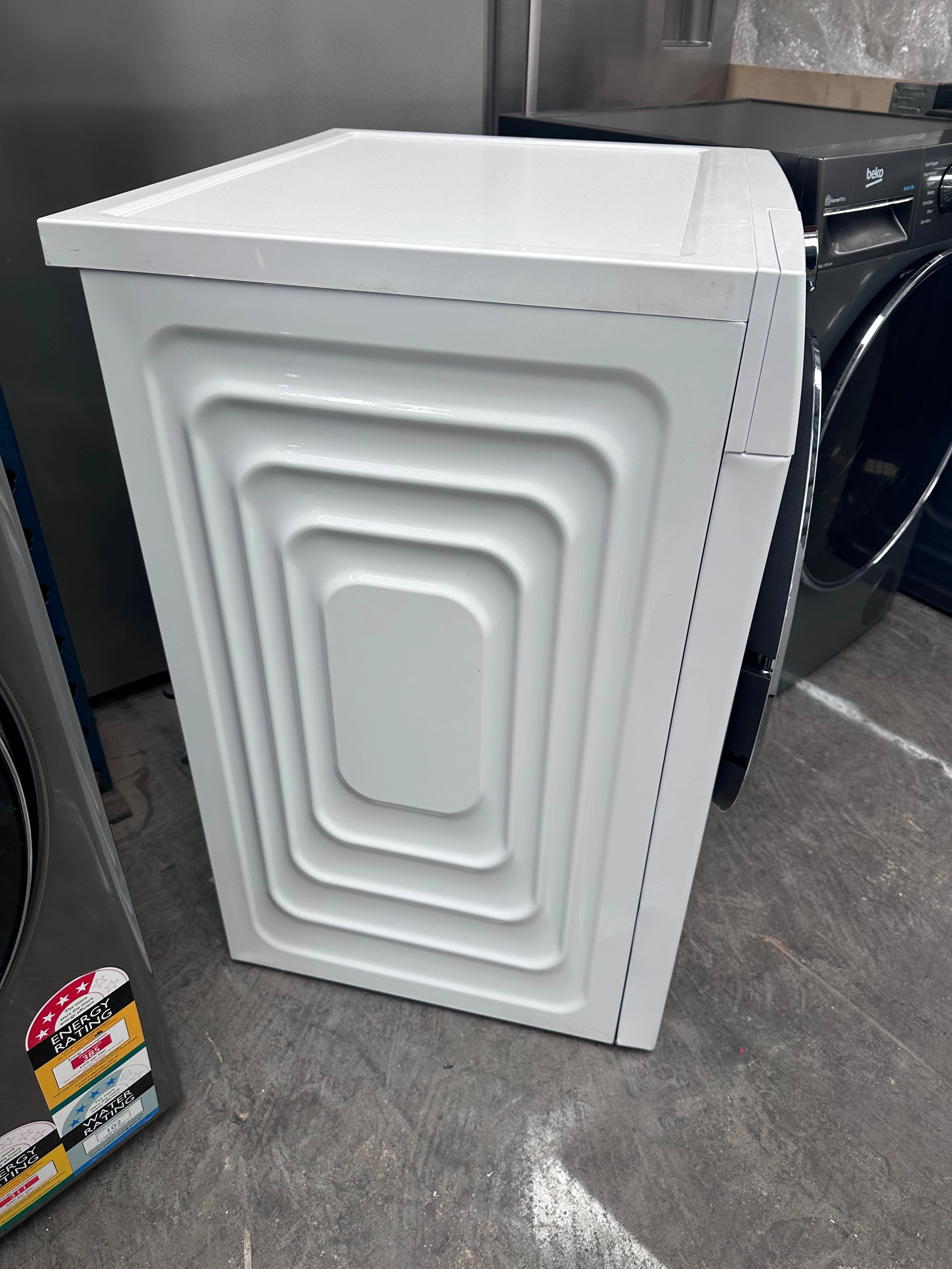 Beko 9kg Autodose WiFi Connected Washing Machine with Steam BFLB904ADW [Factory Second]