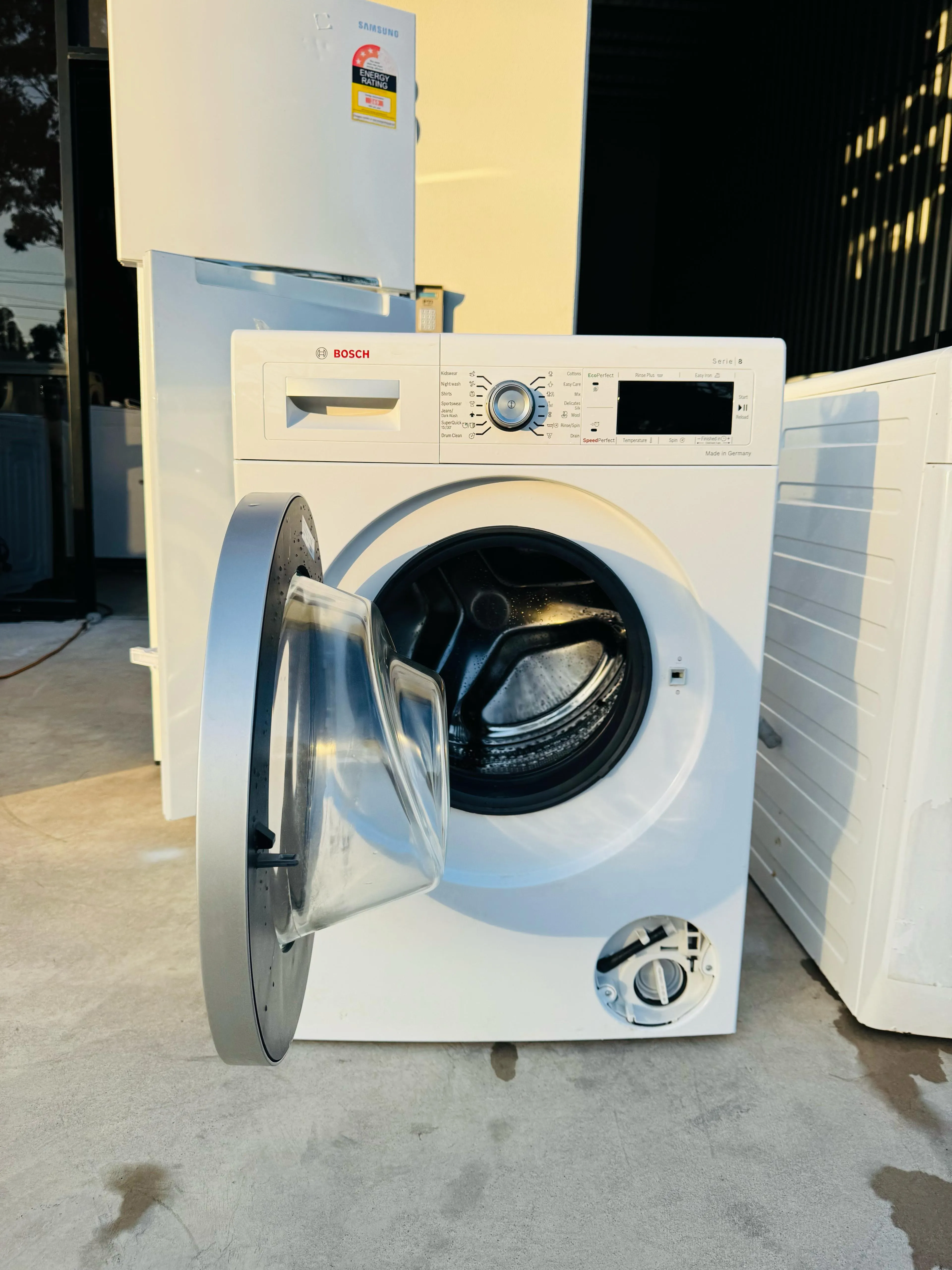 BOSCH 8KGS FRONT LOADER WASHING MACHINE
