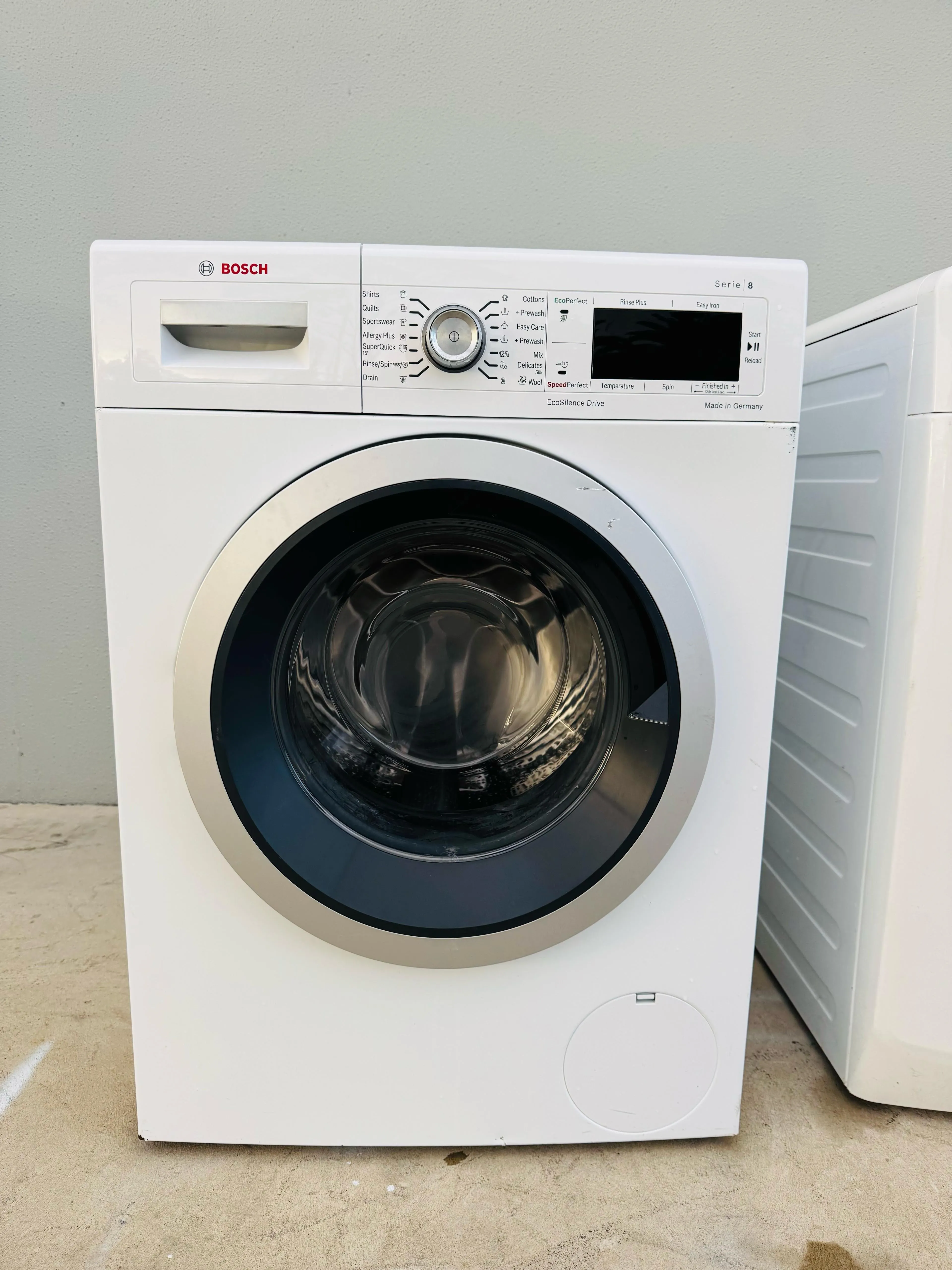 **BOSCH 8KGS FRONT LOADER WASHING MACHINE**