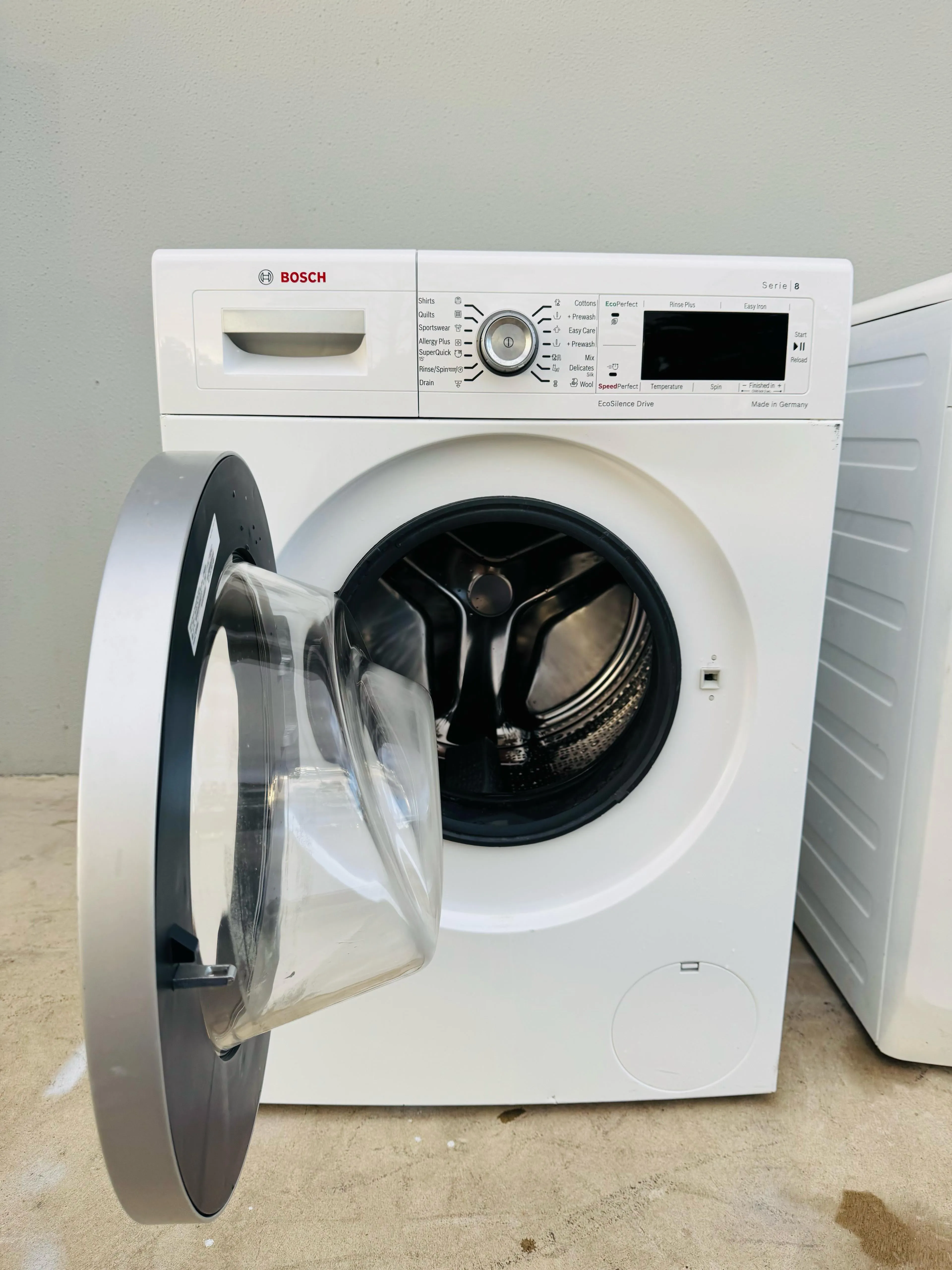 **BOSCH 8KGS FRONT LOADER WASHING MACHINE**