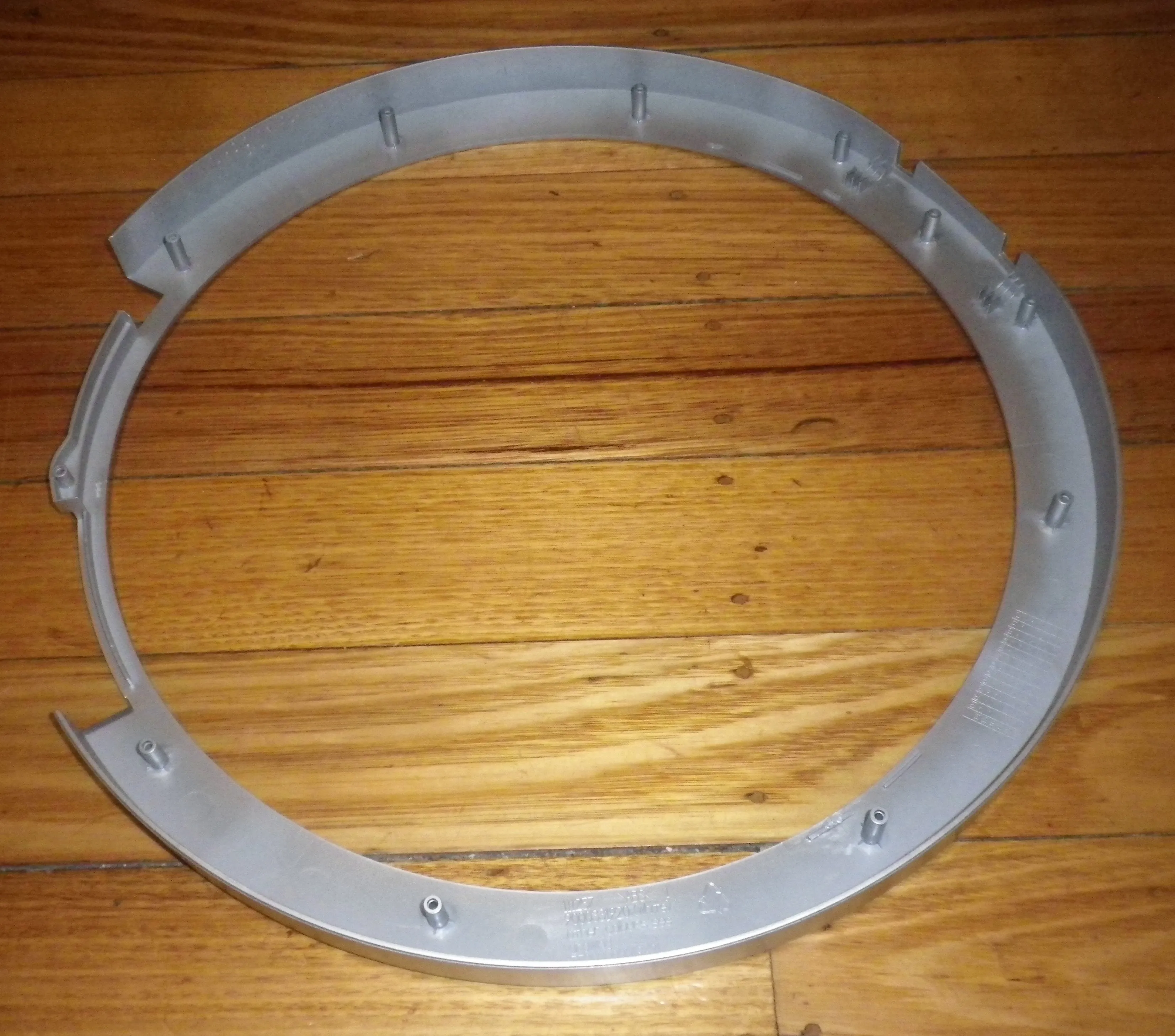 Bosch Avantixx Front Loading Washer Outer Door Moulding - Part # 673907