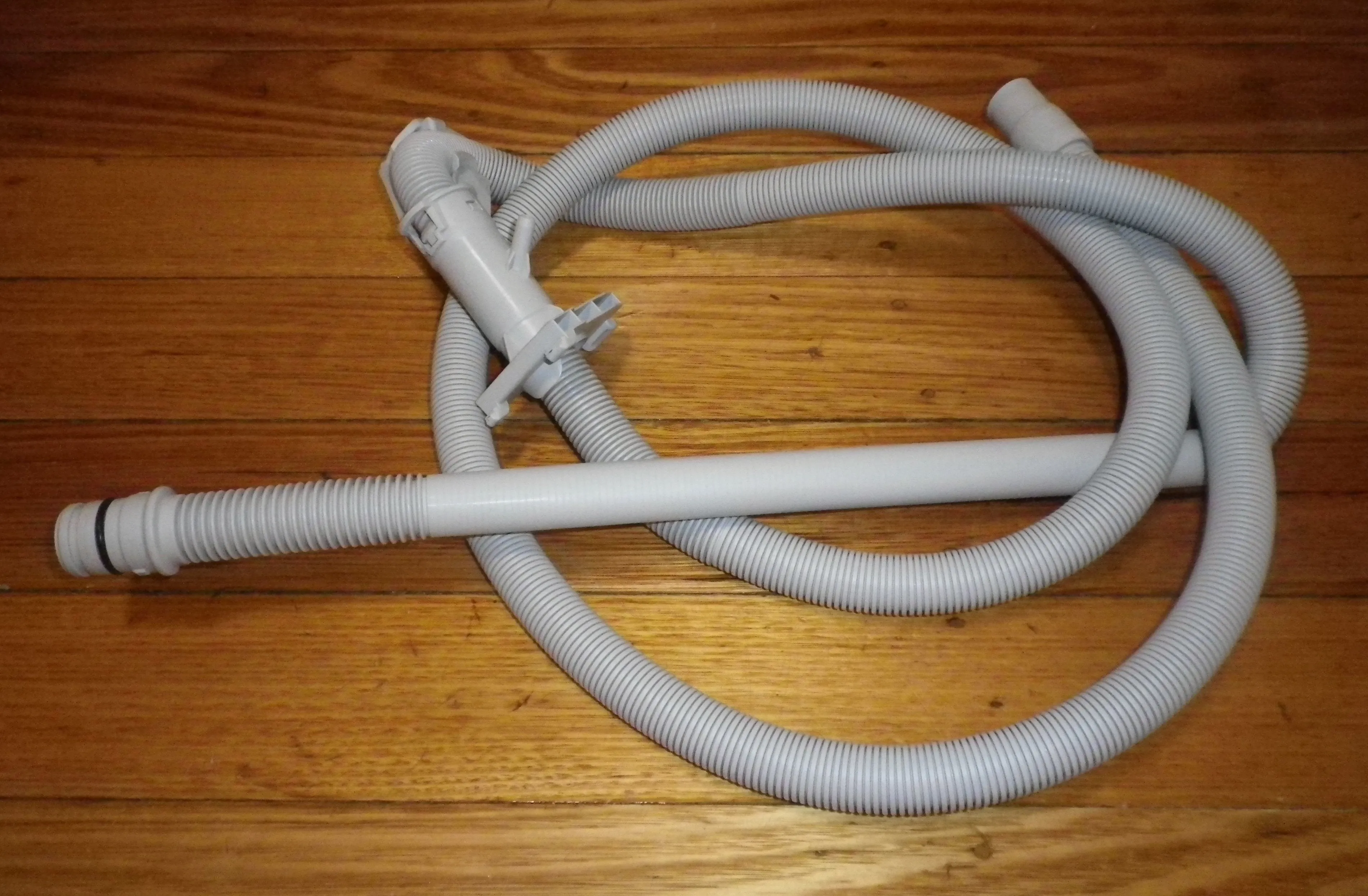 Bosch Avantixx Series Washing Machine Drain Hose - Part # 673924