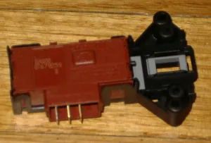 Bosch DA058 Front Loader Door Interlock Switch - Part # UNI104