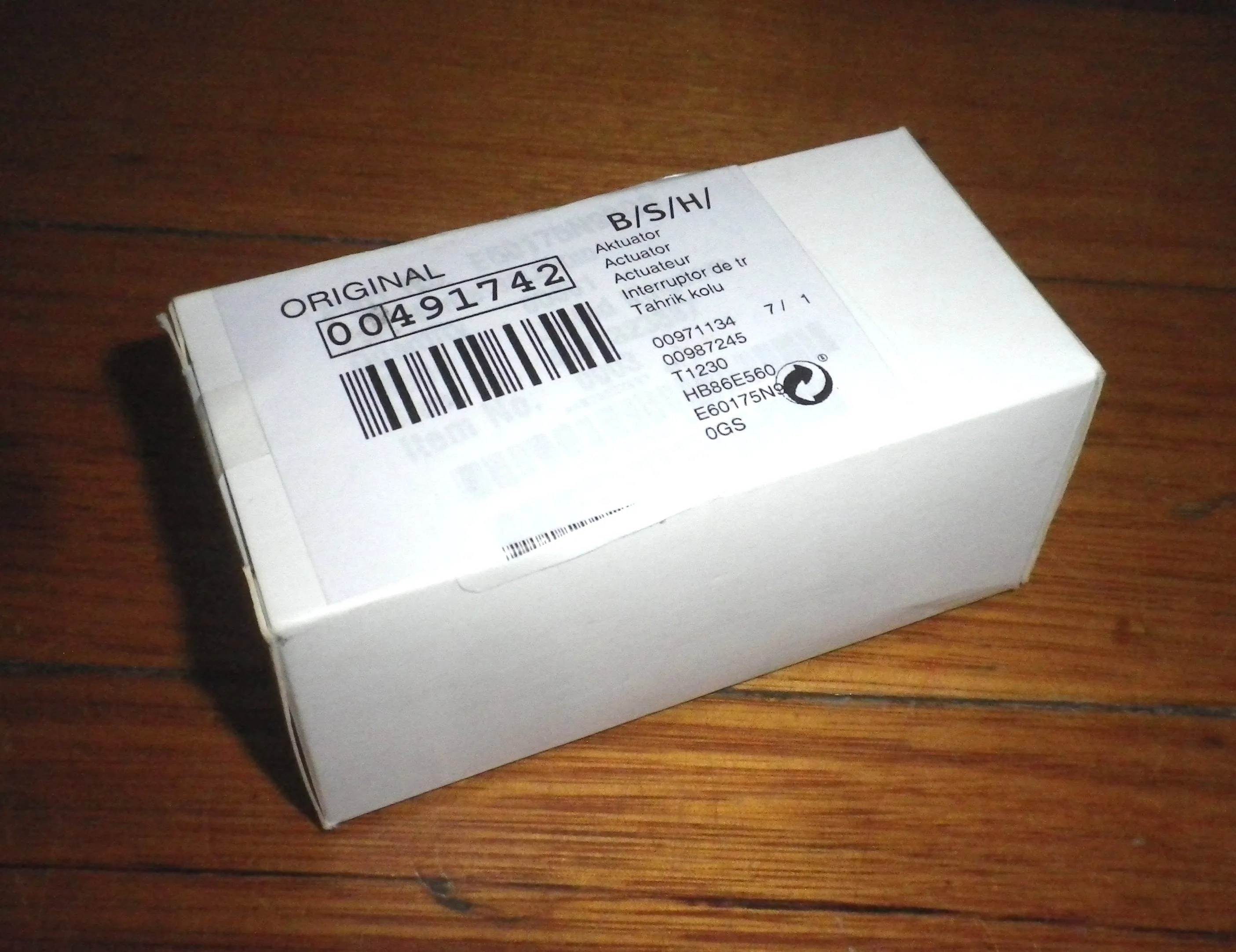 Bosch Eltek Thermo Actuator suits Bosch Combi-MW Ovens - Part # 491742, 100331.11