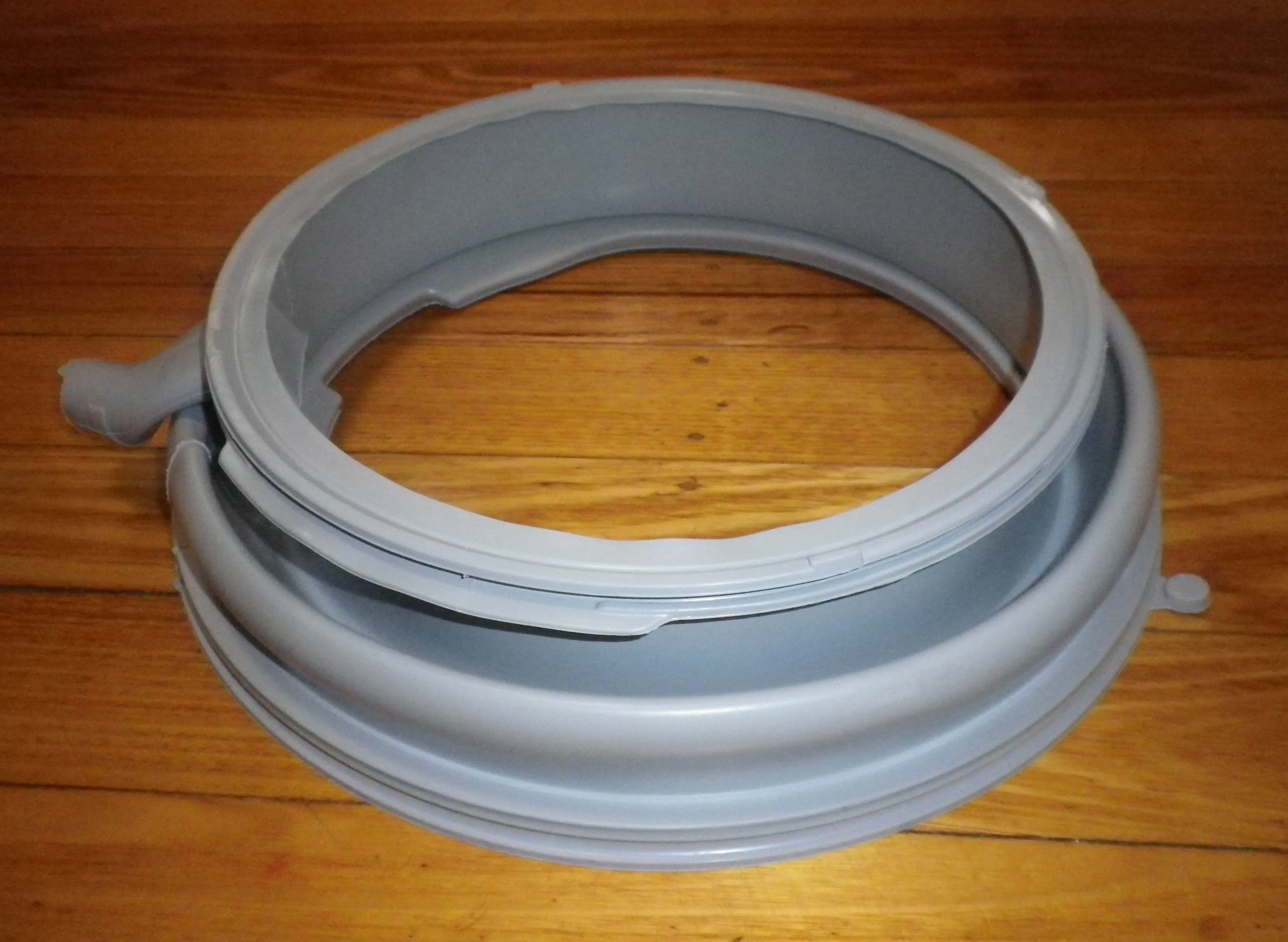 Bosch Logixx 8 Front Load Washer Large Door Gasket w Extra Tube - Part # 772658