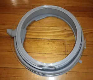 Bosch Logixx 8 Front Load Washer Large Door Gasket w Extra Tube - Part # 772658