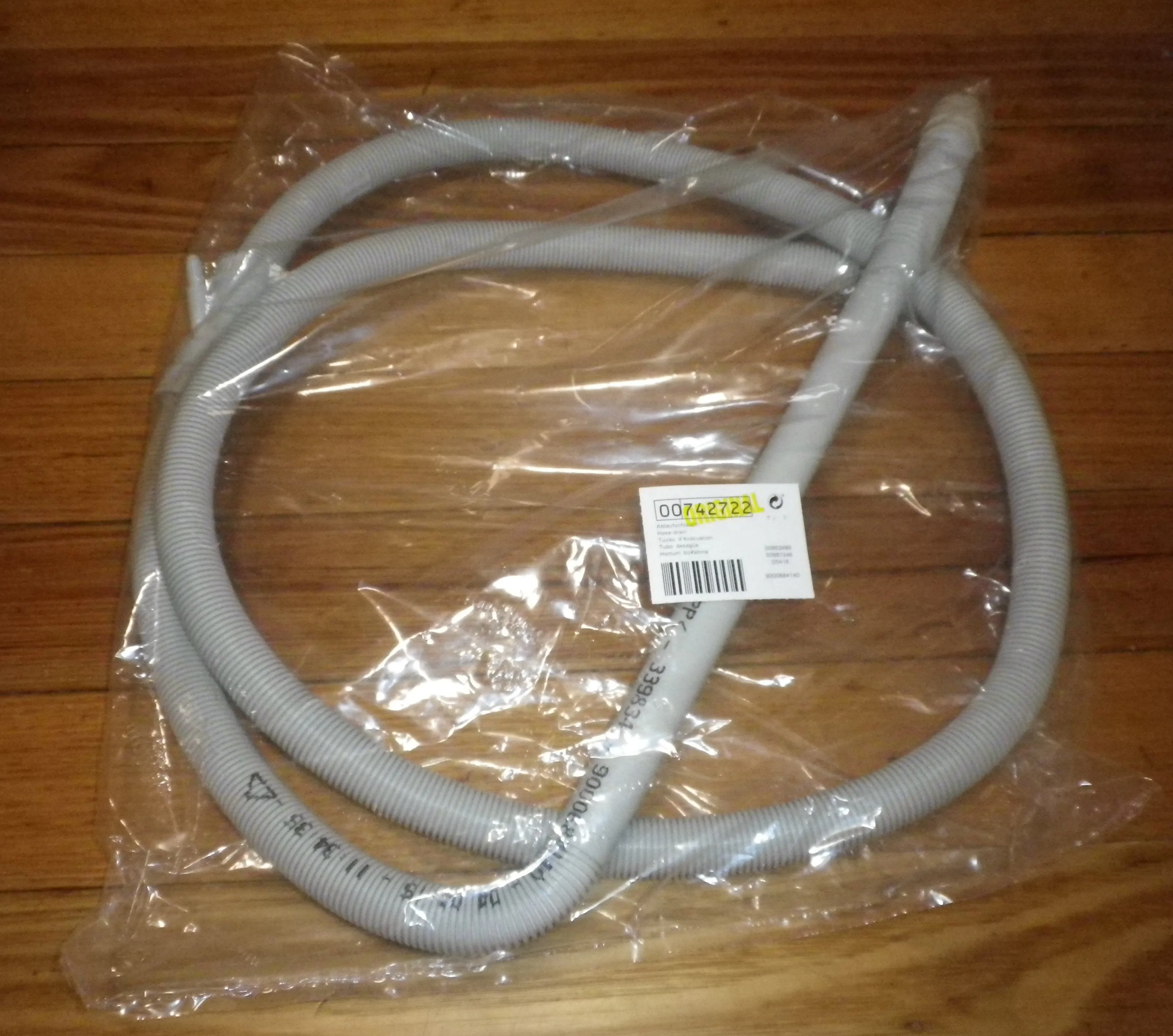 Bosch Maxx WAK24160, WAK24220 Series Washing Machine Drain Hose - Part # 742722