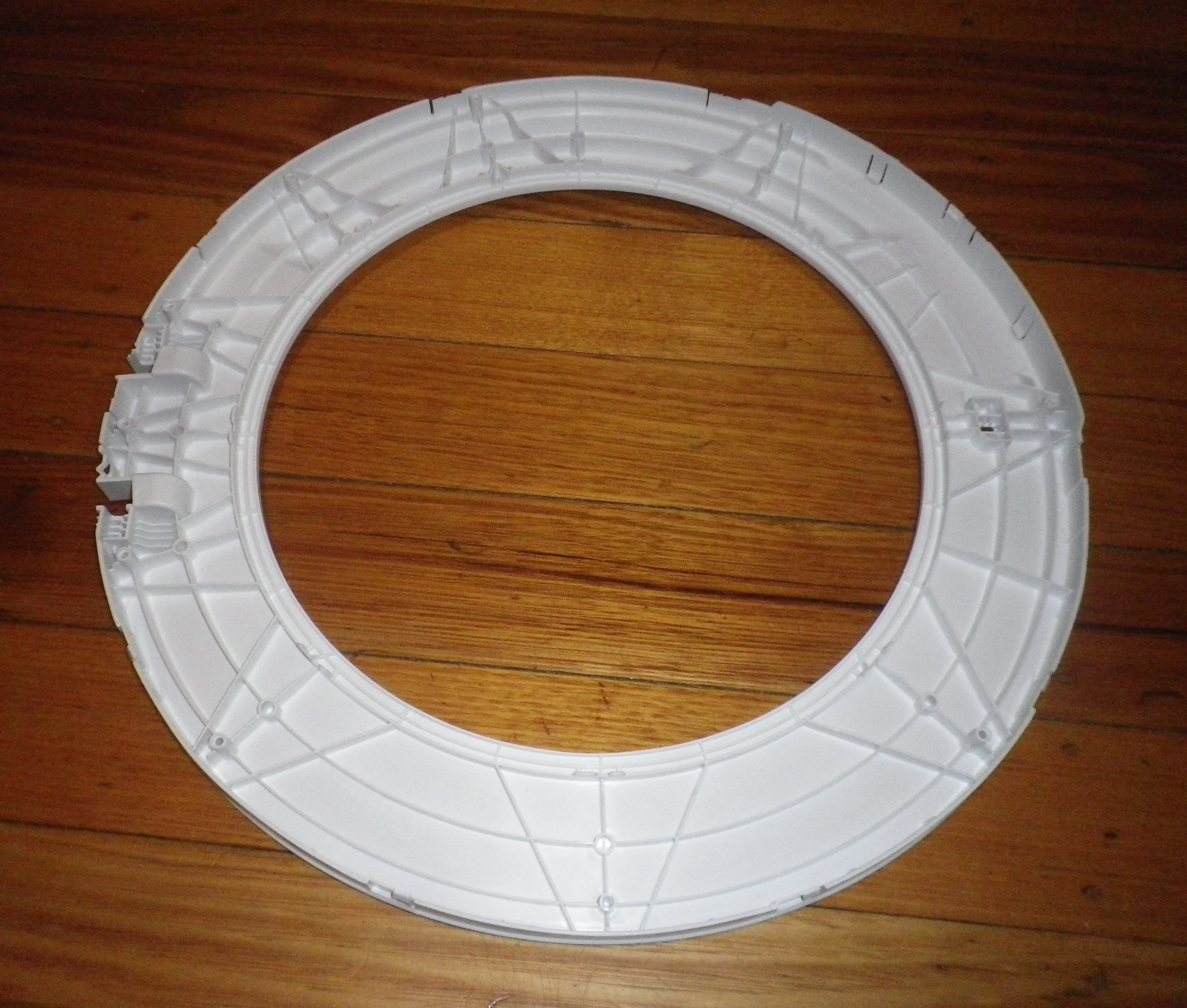 Bosch Serie 4 Front Loading Washer Inner Door Moulding - Part # 798818