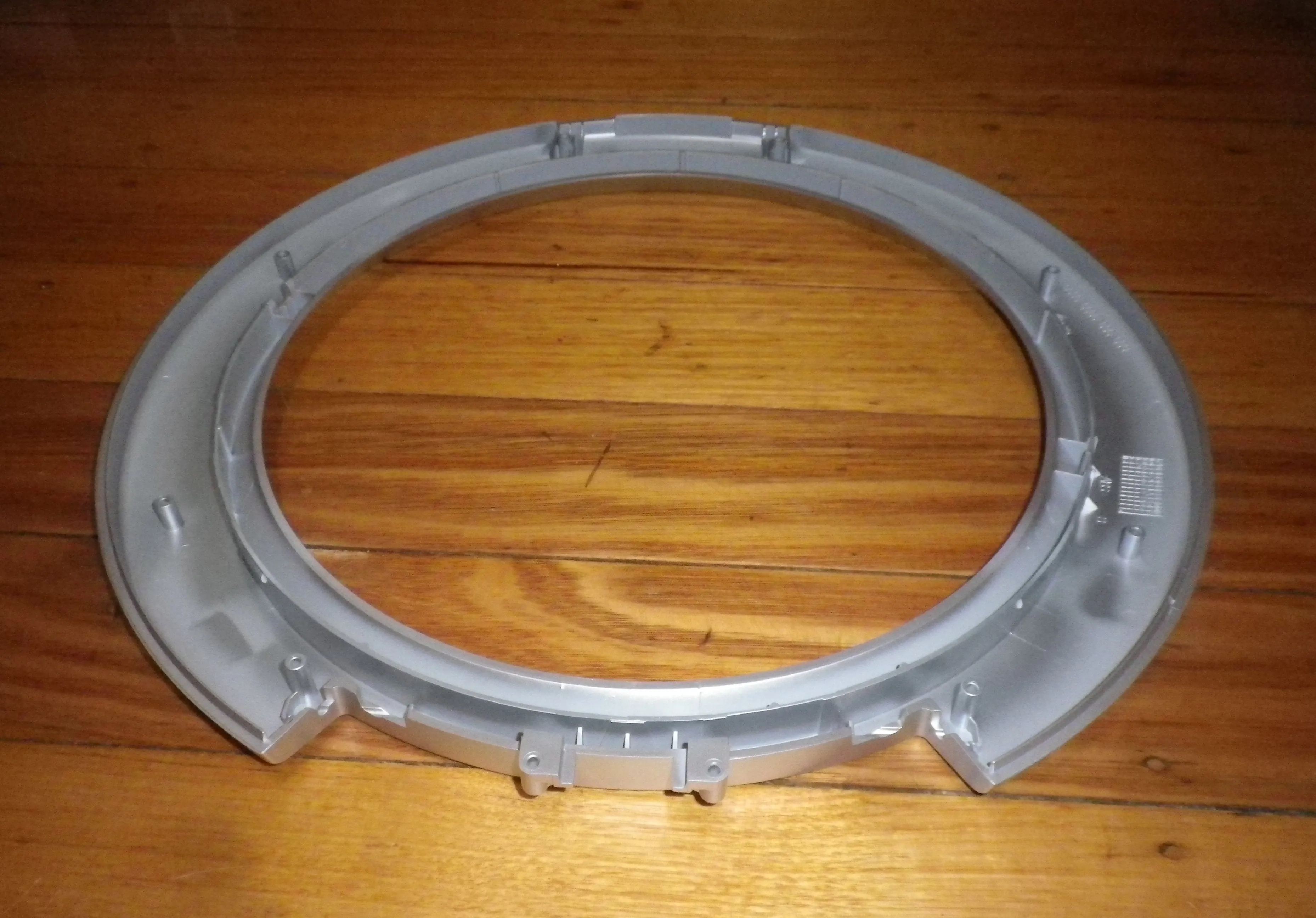 Bosch WAE22462AU, WFX2830AU Outer Door Window Frame - Part # 369605