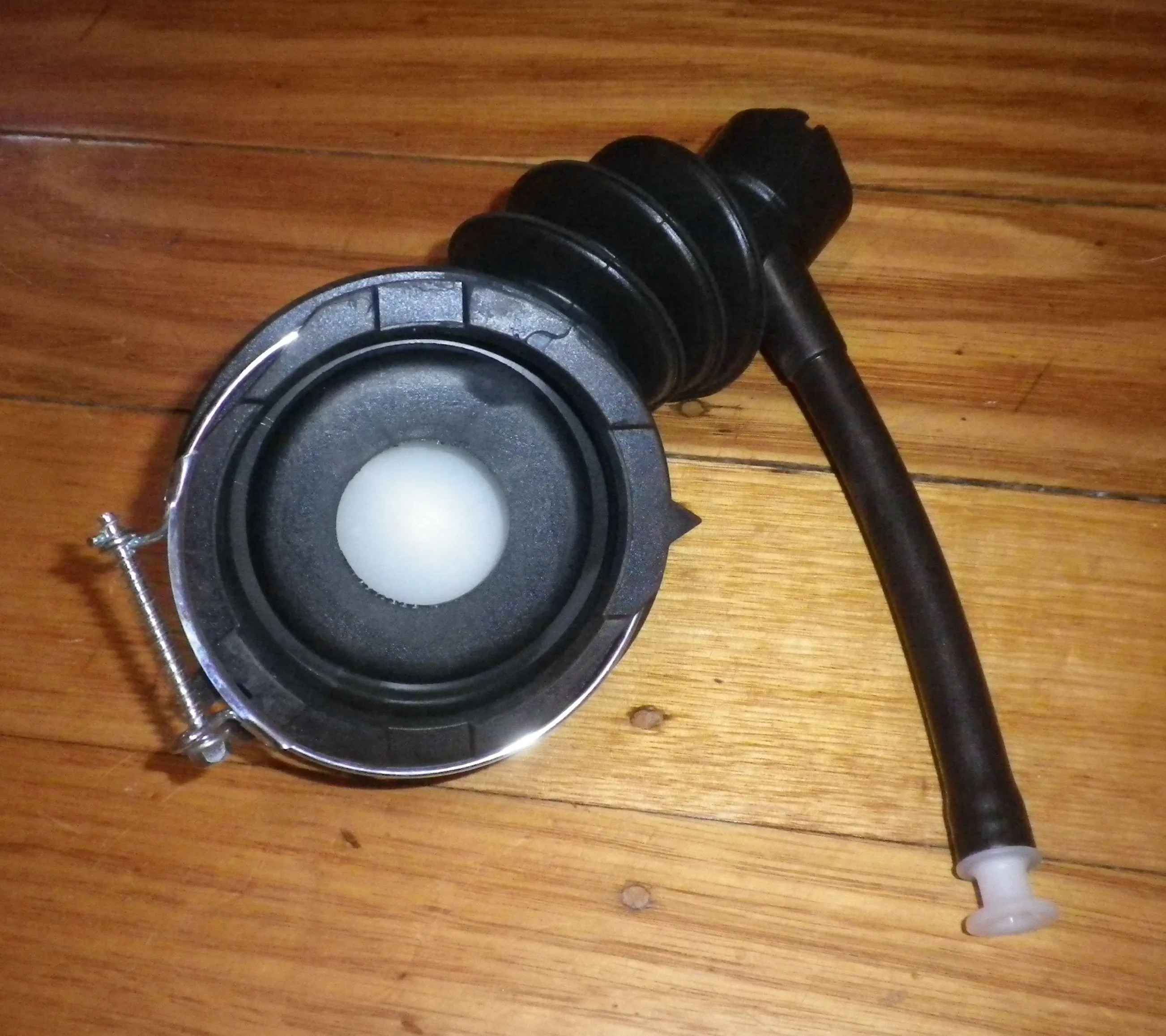Bosch WAP24160AU, WAS24460AU, WVH28440AU Drain Sump Bellows Hose - Part # 630267