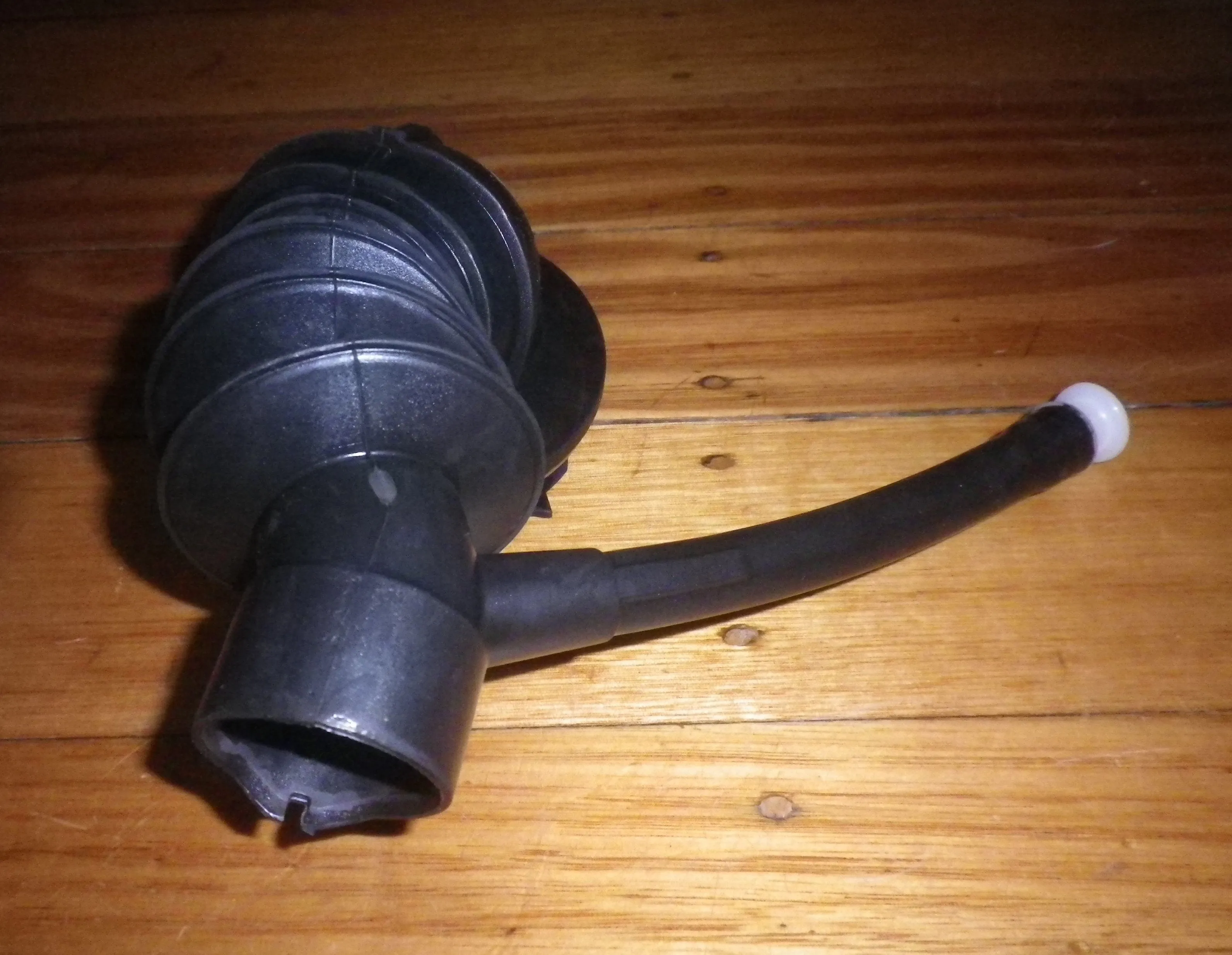 Bosch WAP24160AU, WAS24460AU, WVH28440AU Drain Sump Bellows Hose - Part # 630267