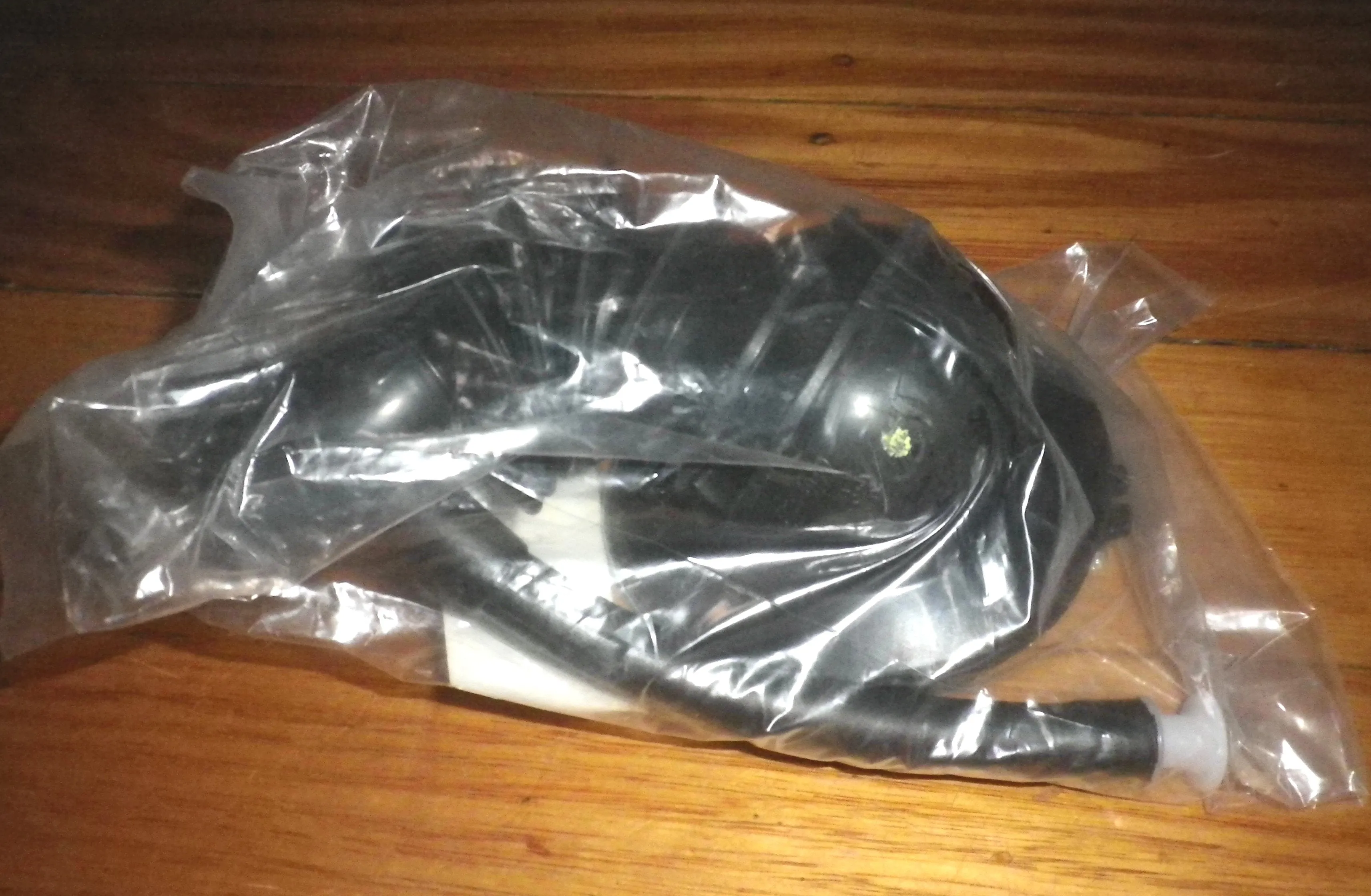 Bosch WAP24160AU, WAS24460AU, WVH28440AU Drain Sump Bellows Hose - Part # 630267