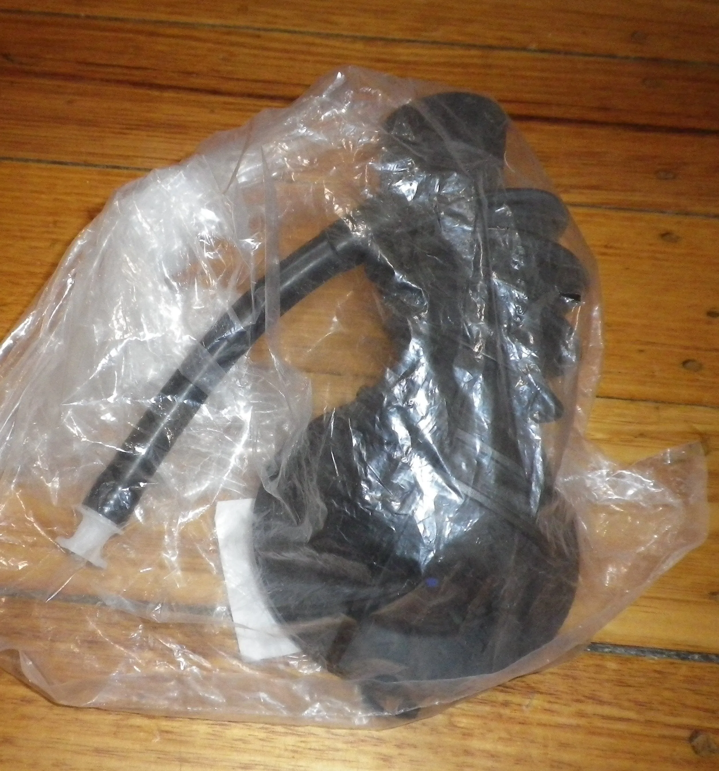 Bosch WAS28440AU, WAW28420AU, WAW28460AU Drain Sump Bellows Hose - Part # 656689