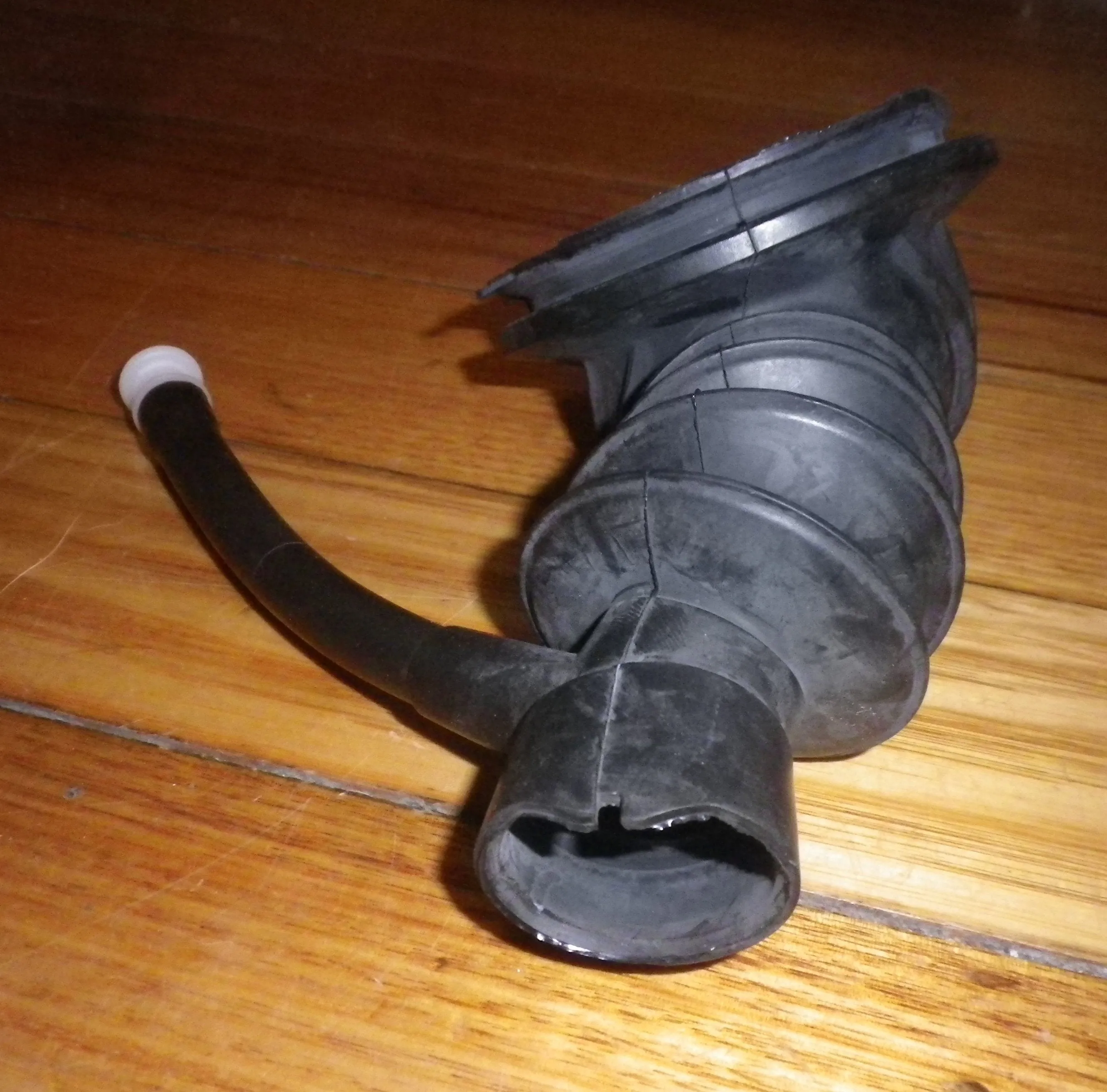 Bosch WAS28440AU, WAW28420AU, WAW28460AU Drain Sump Bellows Hose - Part # 656689