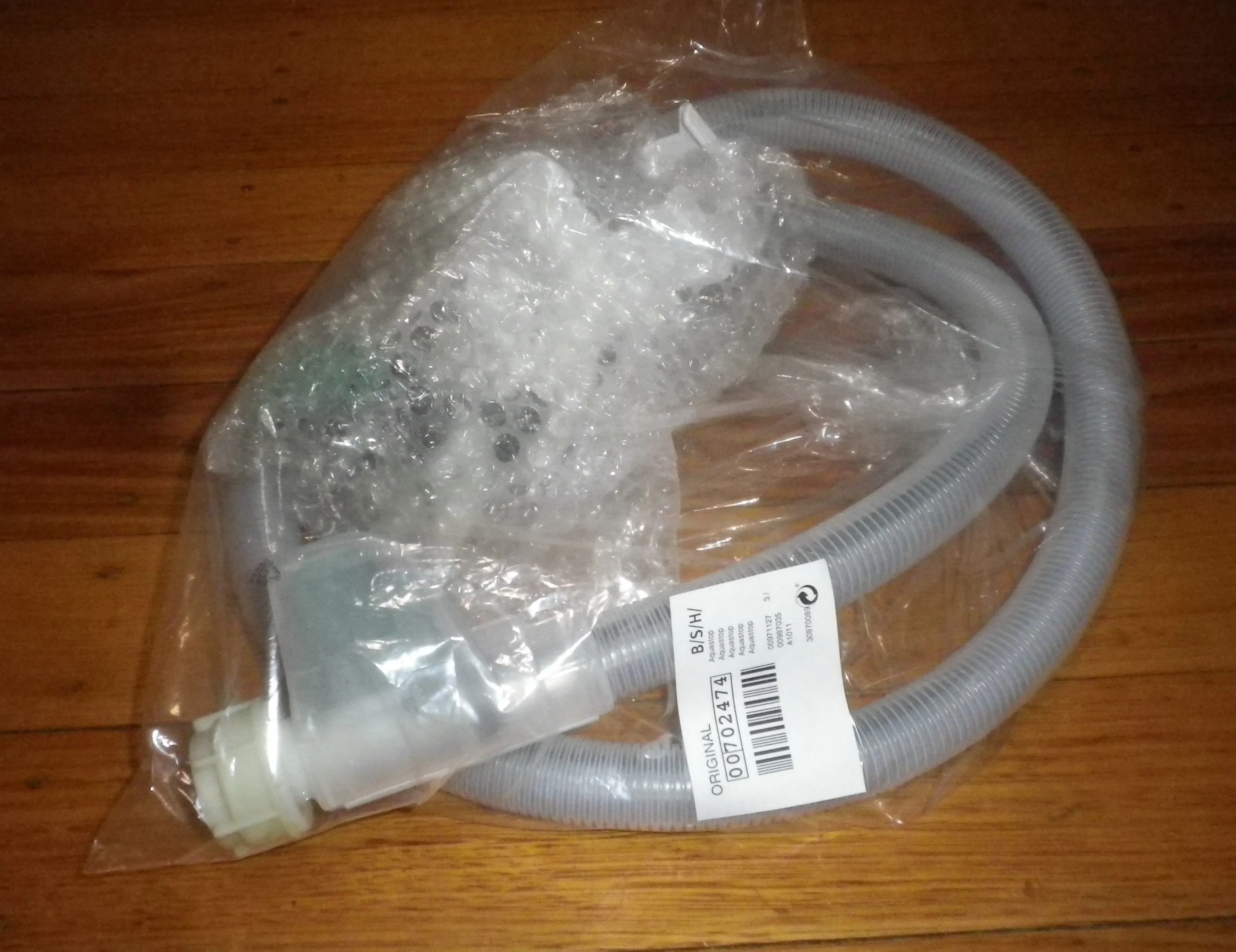 Bosch Washing Machine Flood Free Aquastop Inlet Hose & Inlet Valve Assy - Part # 702474