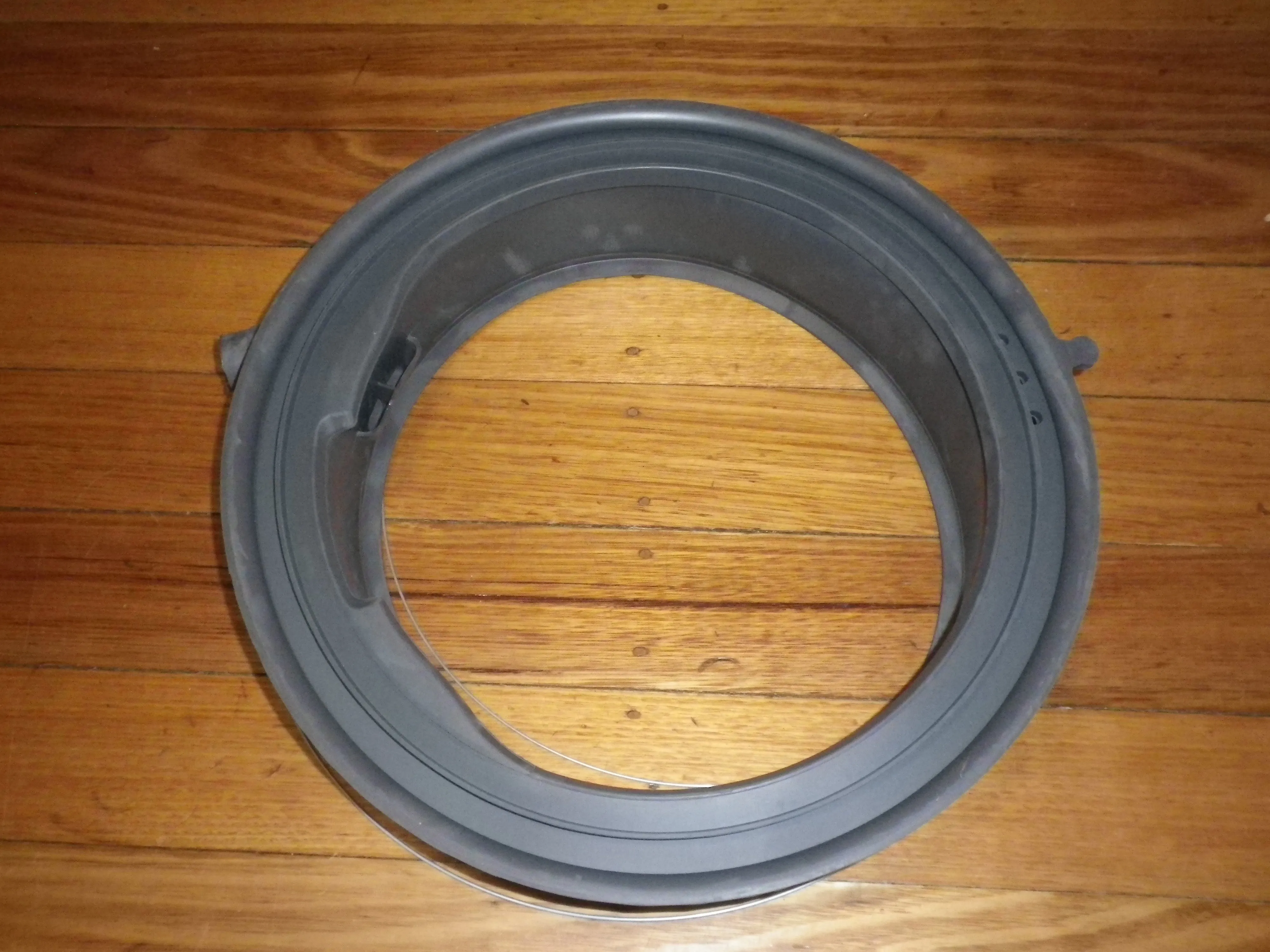 Bosch WAW28460AU F/Loader Grease Resistant Door Gasket w Tube - Part # 772653