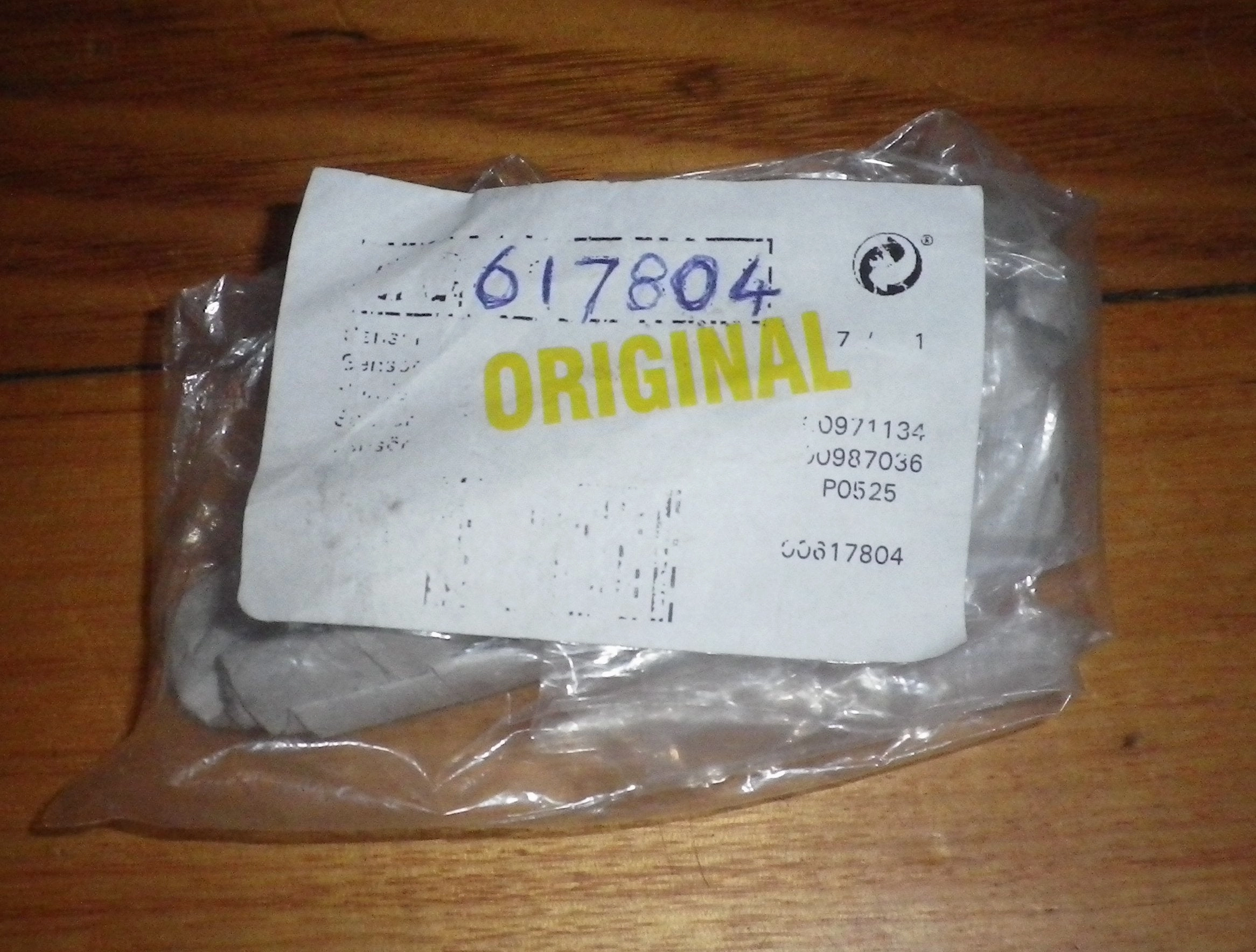 Bosch Front Load Washer 3D Humidity Sensor - Part # 617804, 00617804