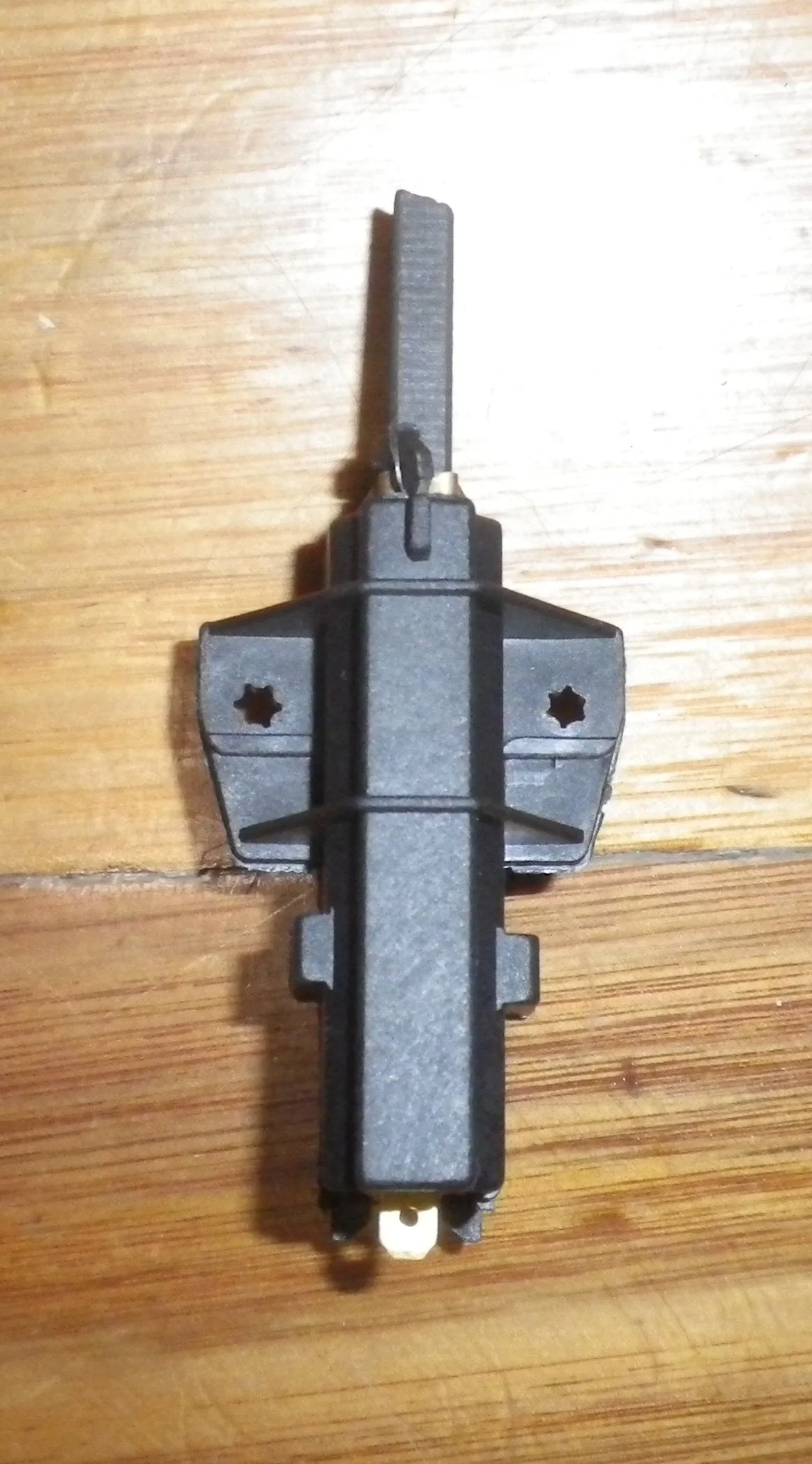 Carbon Brushes to suit LG, Whirlpool, Indesit Washing Machines - Part # BT405B