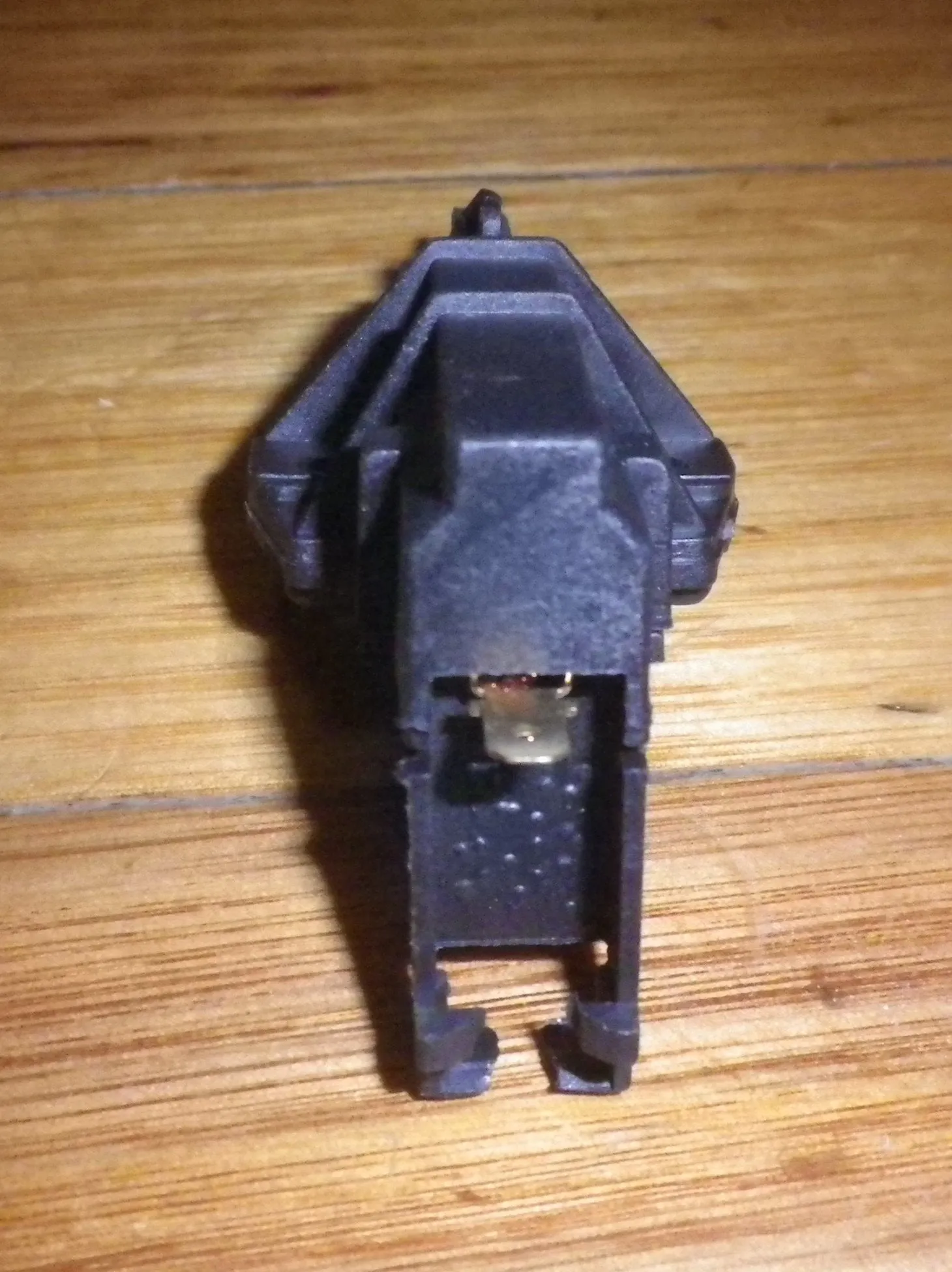 Carbon Brushes to suit LG, Whirlpool, Indesit Washing Machines - Part # BT405B