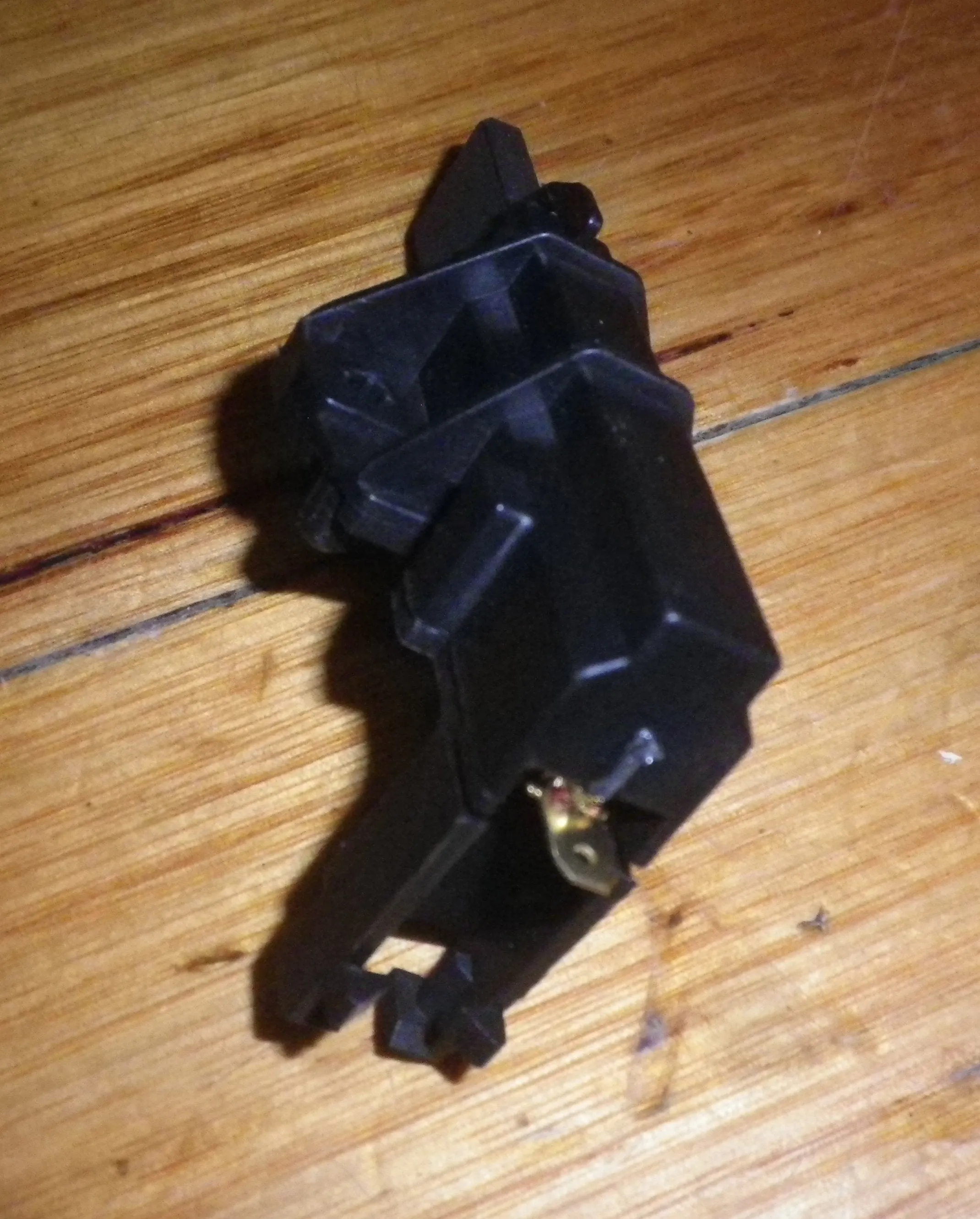 Carbon Motor Brushes suit Ariston, Maytag, Whirlpool Front Loader -Part # BT100