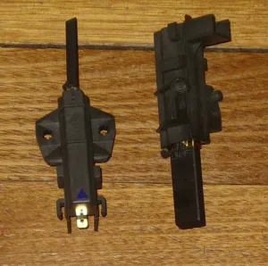 Carbon Motor Brushes suit Ariston, Maytag, Whirlpool Front Loader -Part # BT405A