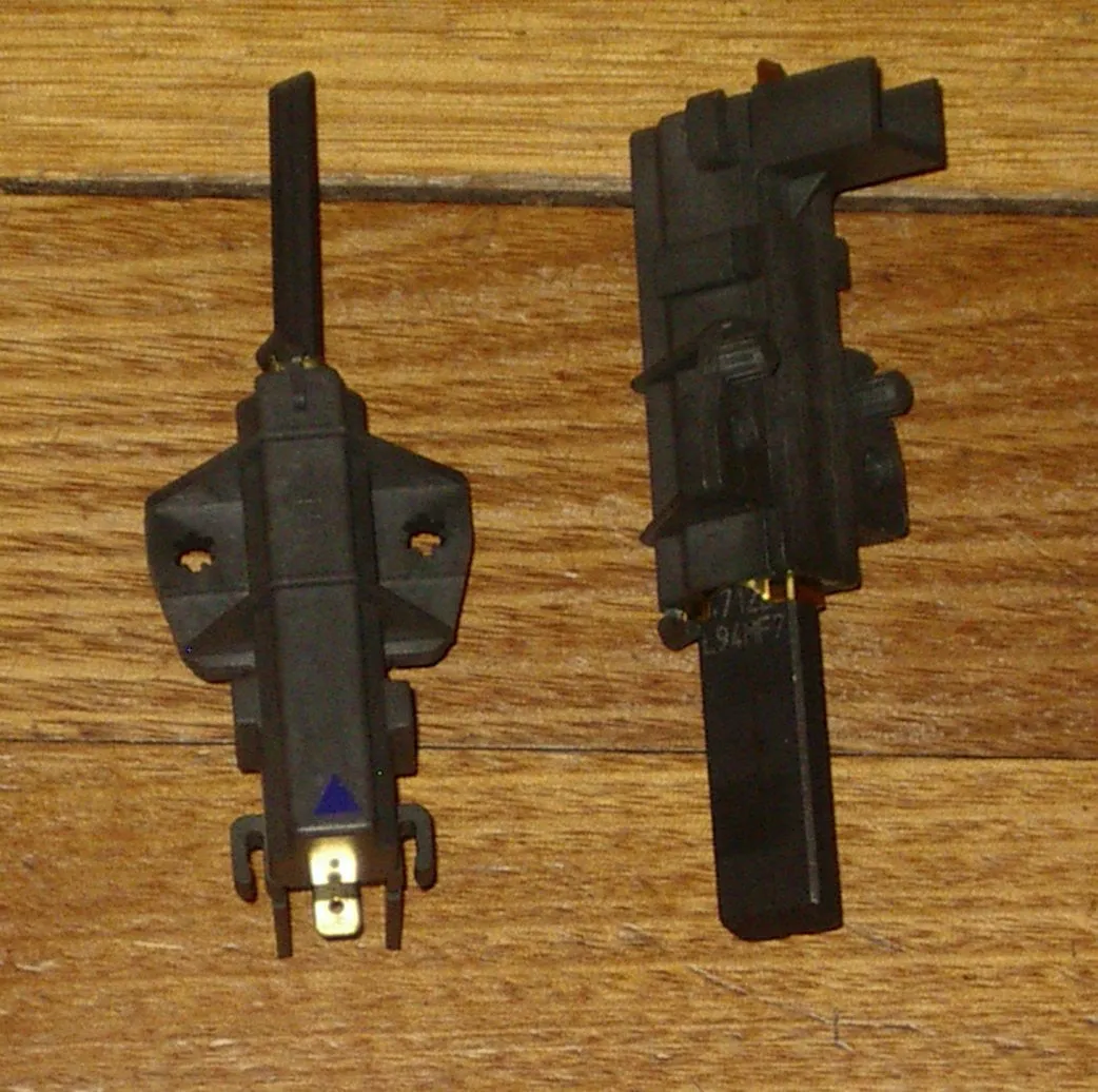 Carbon Motor Brushes suit Ariston, Maytag, Whirlpool Front Loader -Part # BT405A