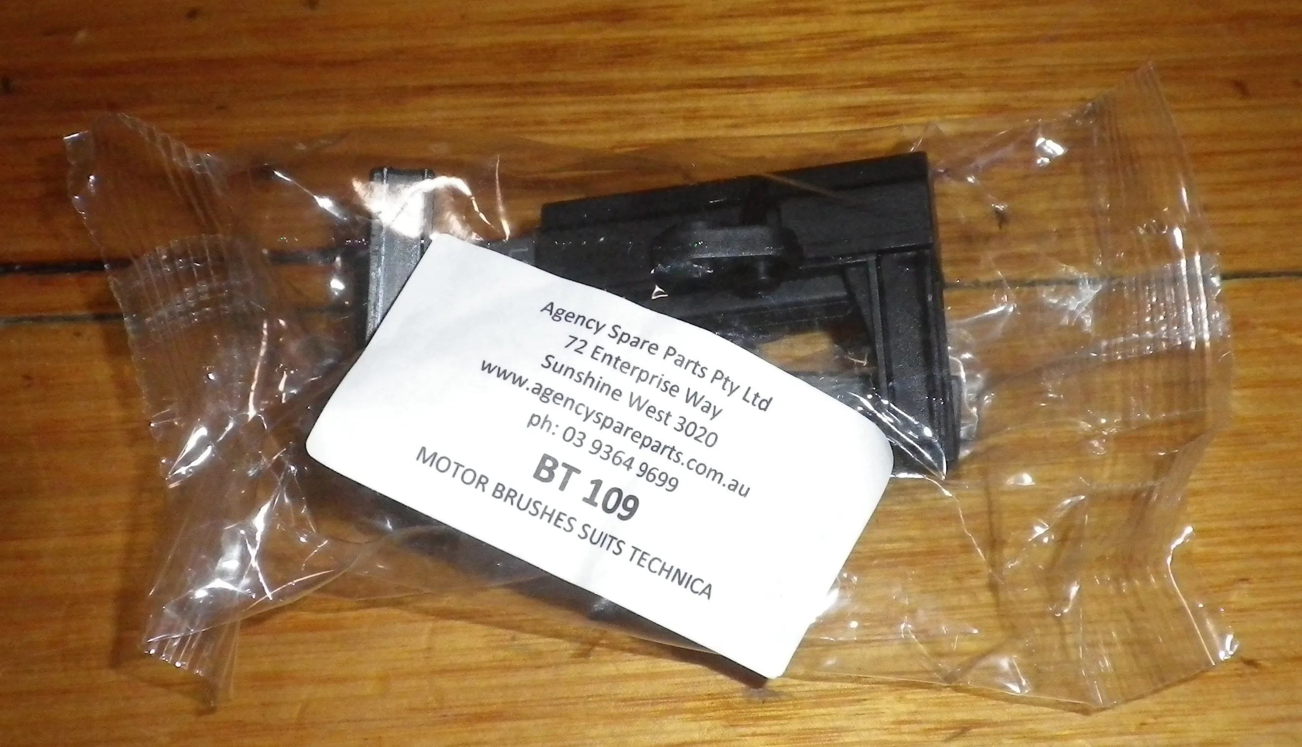 Carbon Motor Brushes suit Ariston, Technika Front Loader - Part # BT109