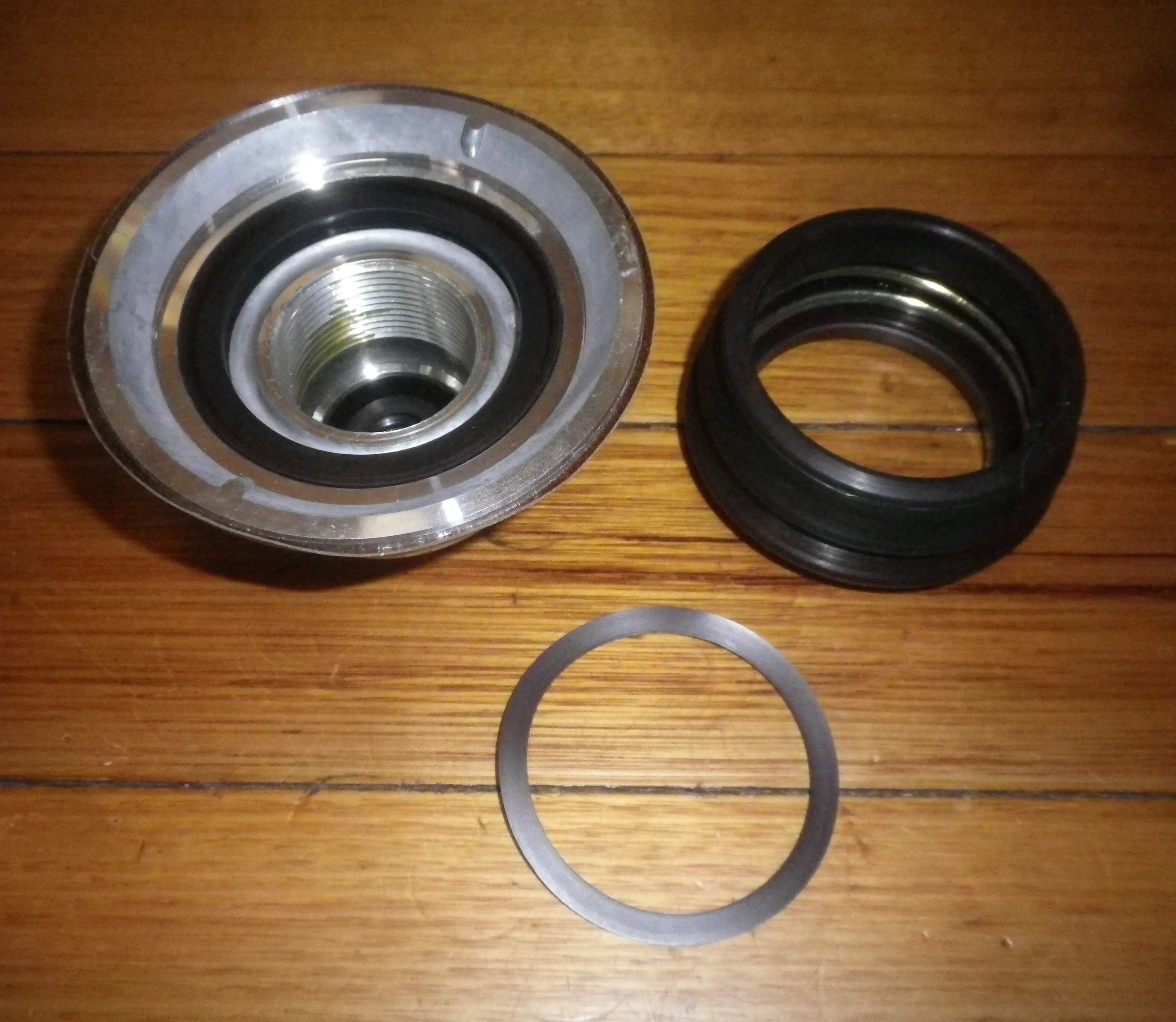 Compatible Maytag, Whirlpool Mounting Stem & Seal Kit - Part # WS1015