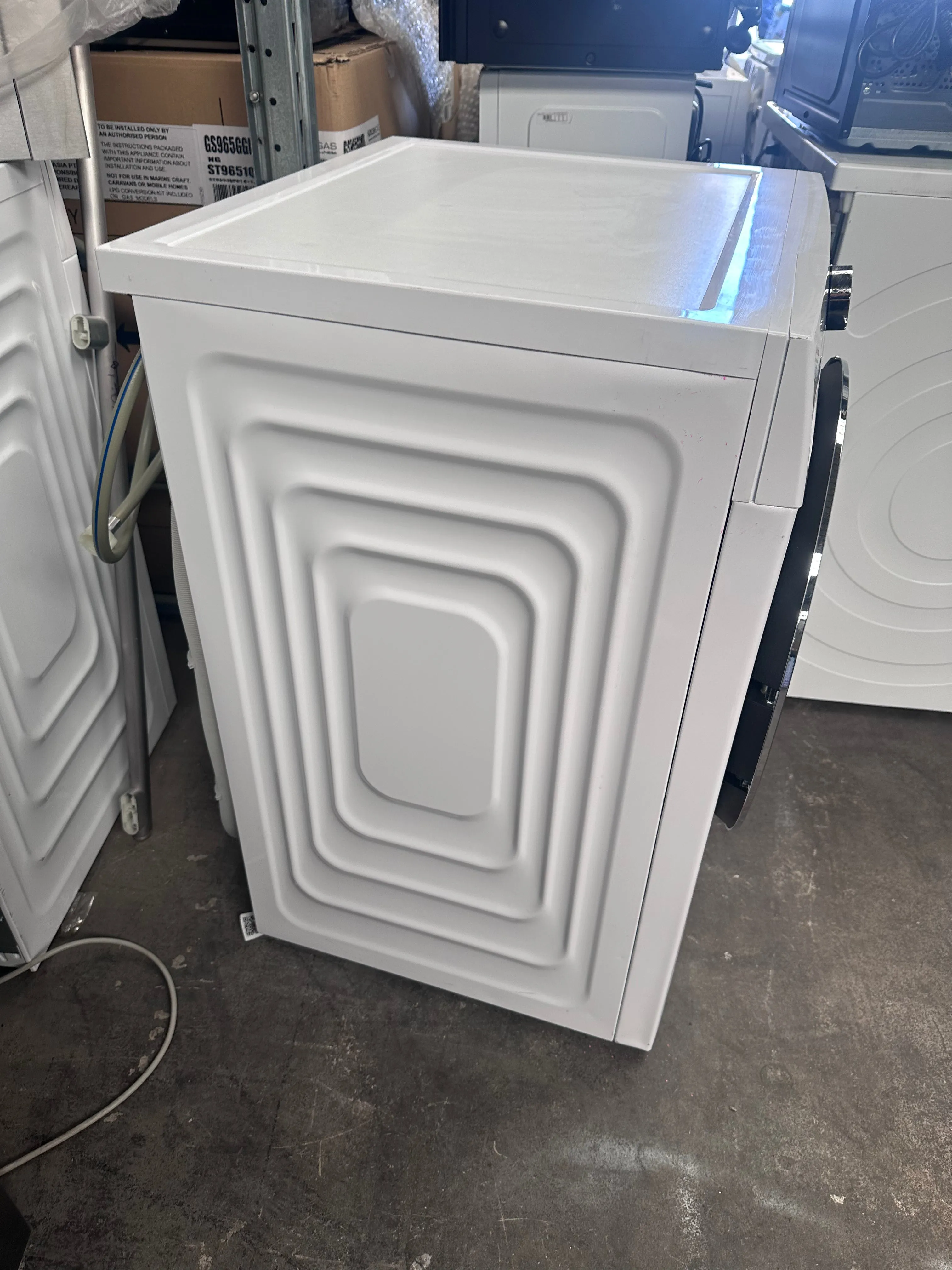 *Current Model* Beko 9kg/5kg UltraFast Washer Dryer Combo BWDB9540W [Carton Damage]